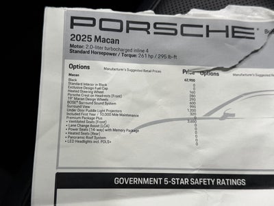 2025 Porsche Macan Base