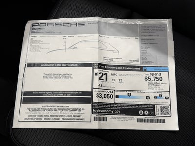 2025 Porsche Macan Base