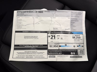 2026 Porsche Macan Base