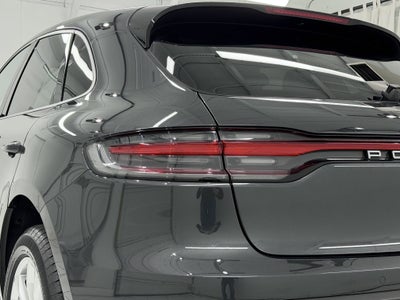 2025 Porsche Macan Base