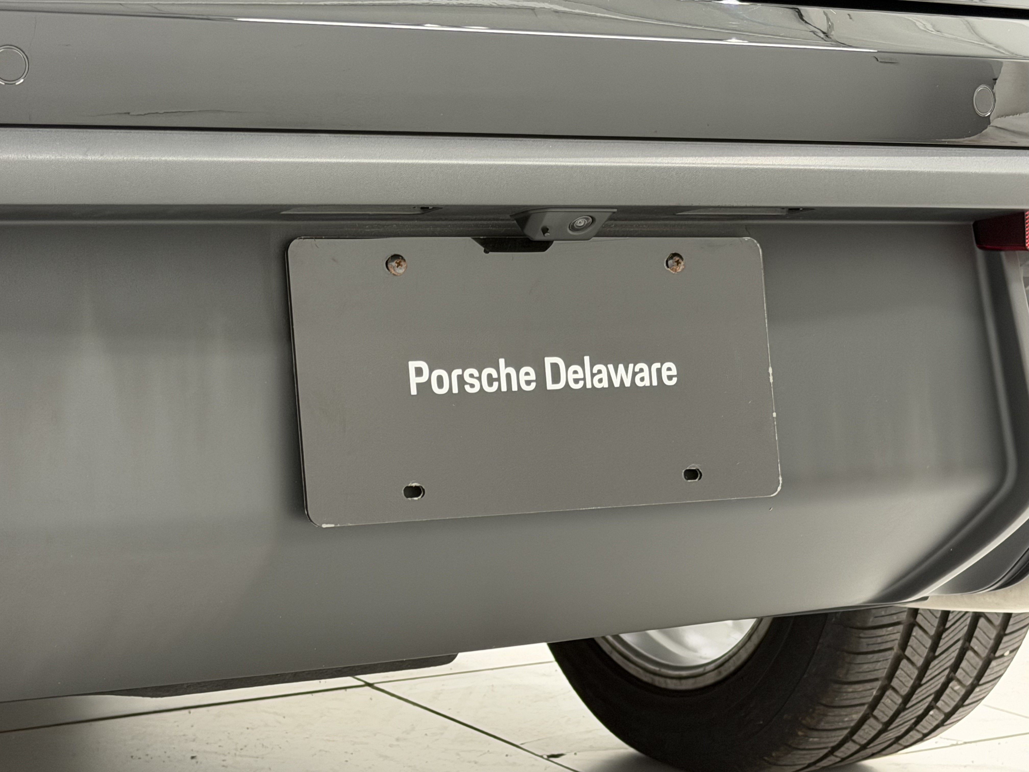 2026 Porsche Macan Base