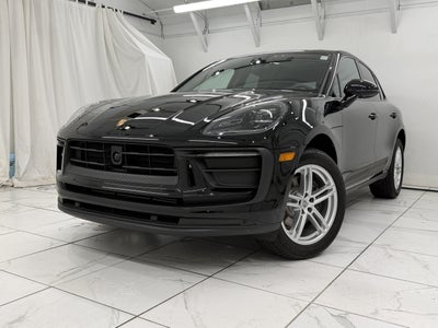 2026 Porsche Macan Base