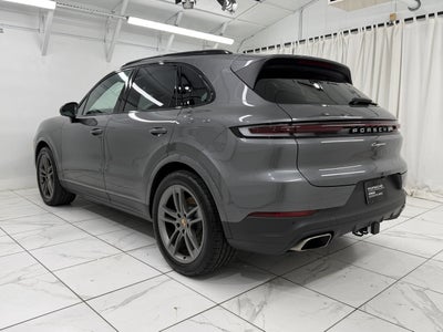 2025 Porsche Cayenne AWD