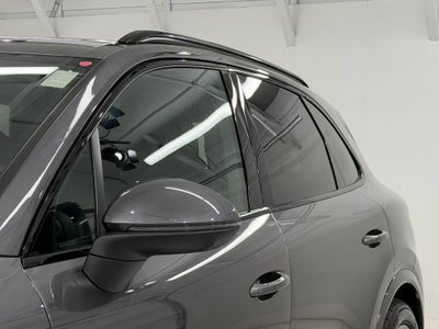 2025 Porsche Cayenne AWD
