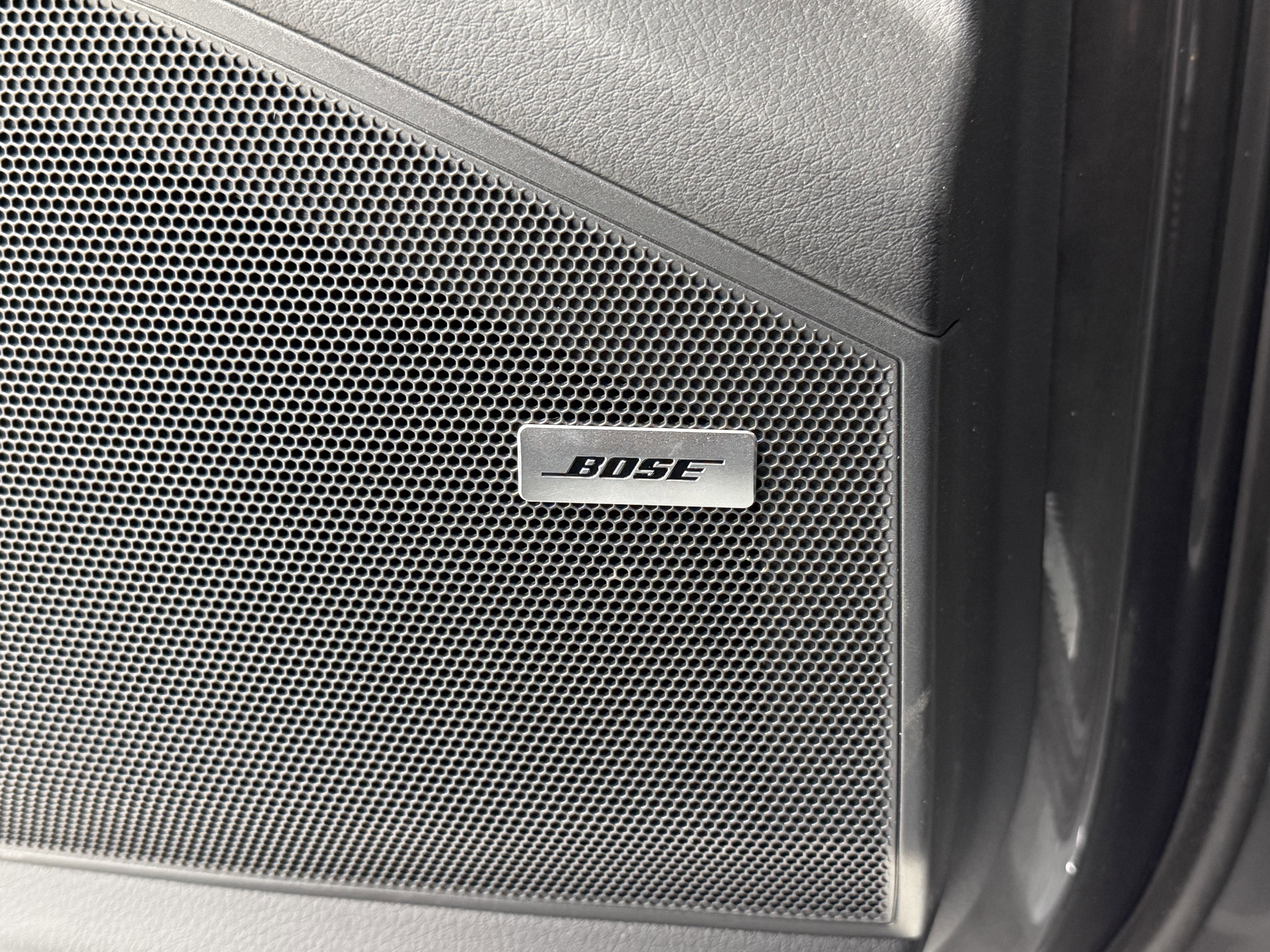 2025 Porsche Cayenne AWD