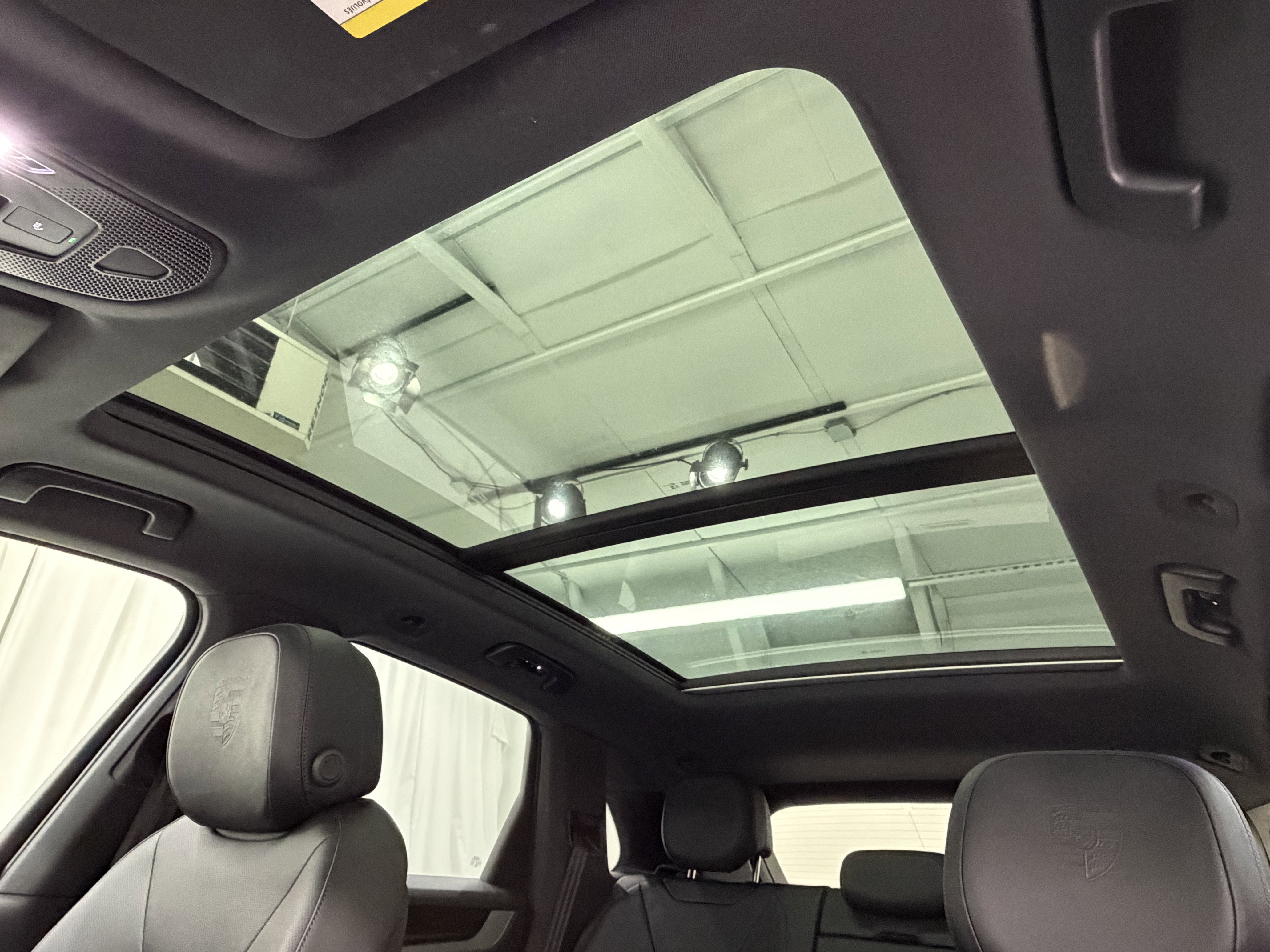 2025 Porsche Cayenne AWD