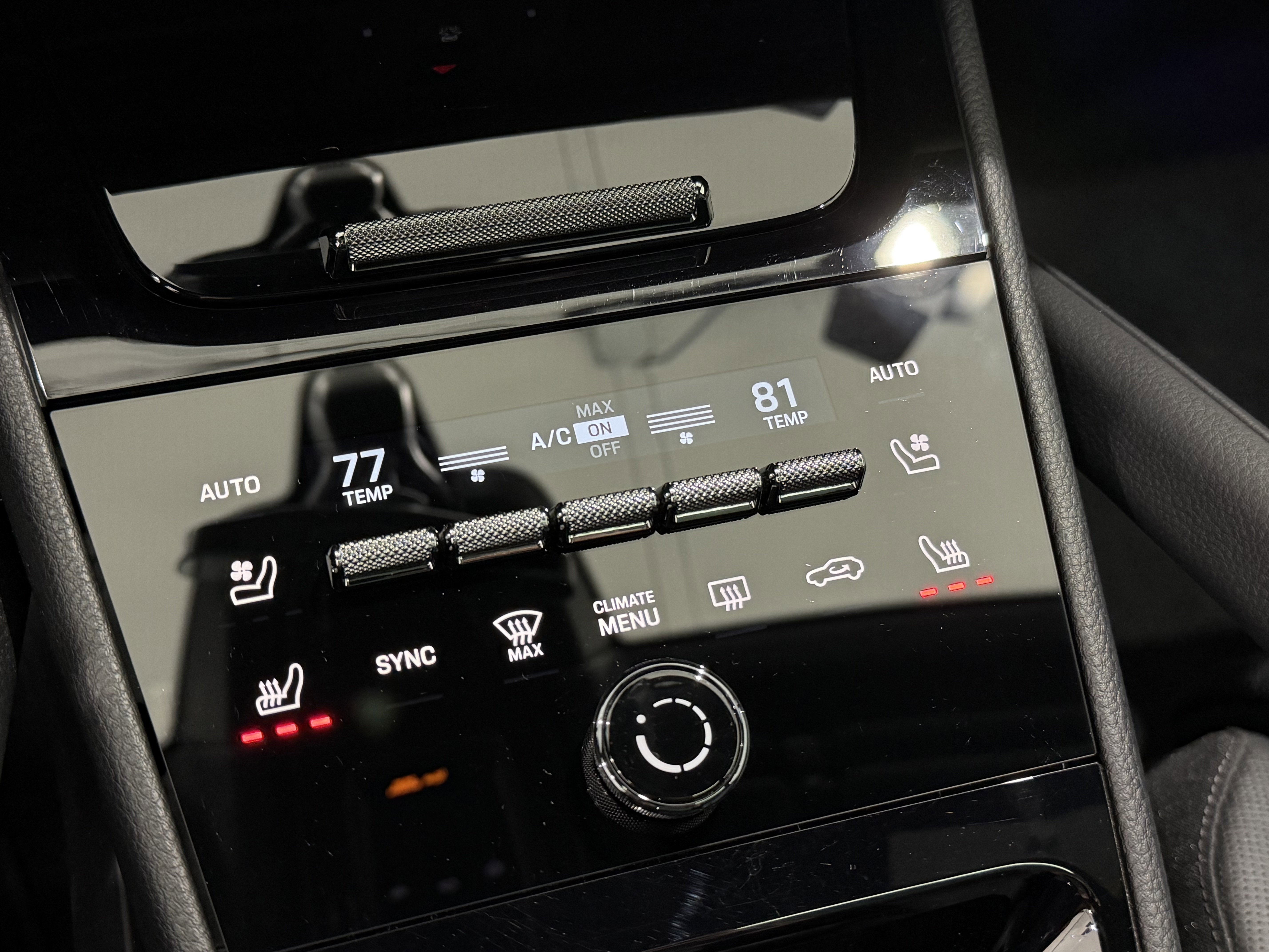 2025 Porsche Cayenne AWD