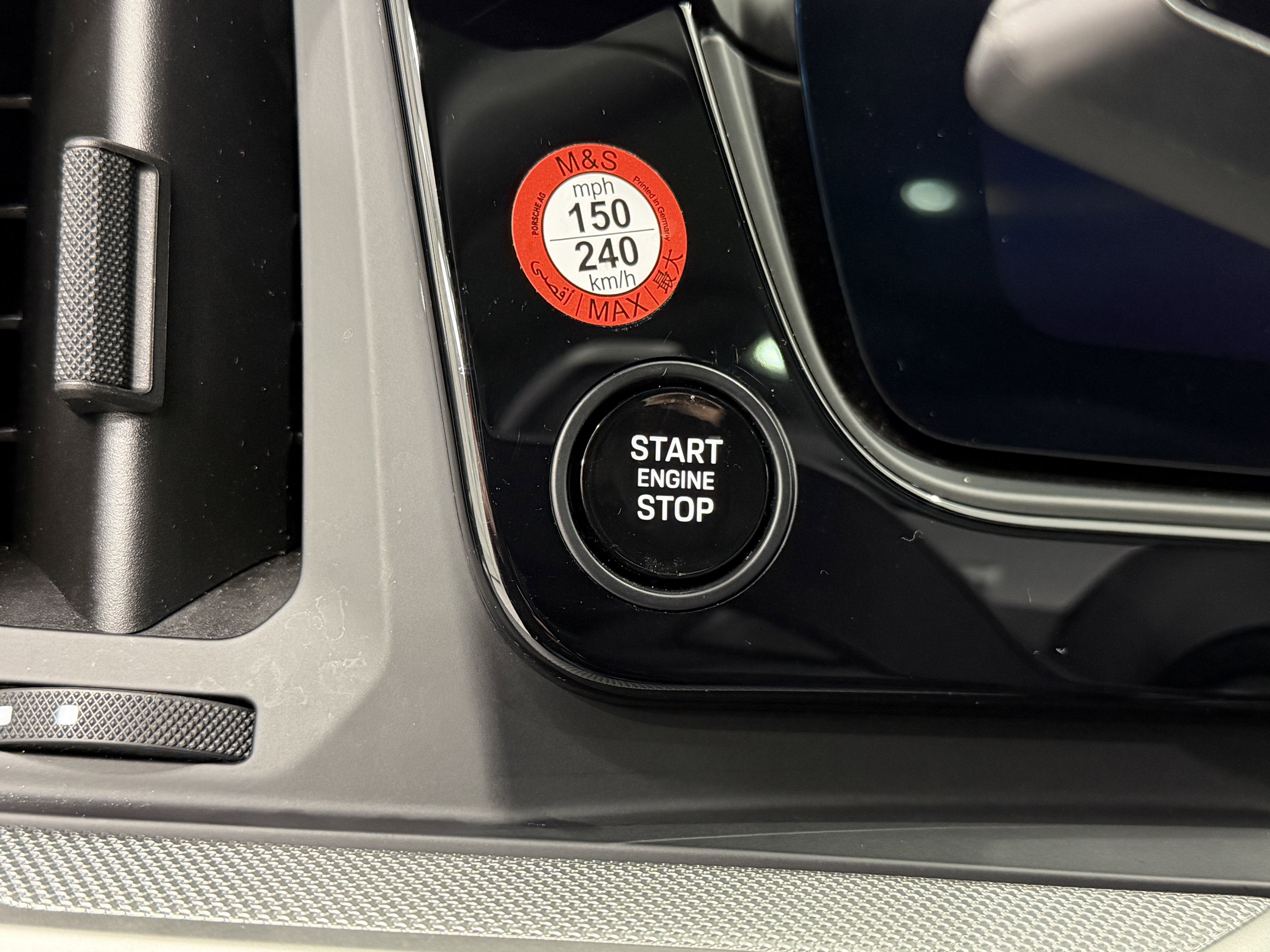 2025 Porsche Cayenne AWD