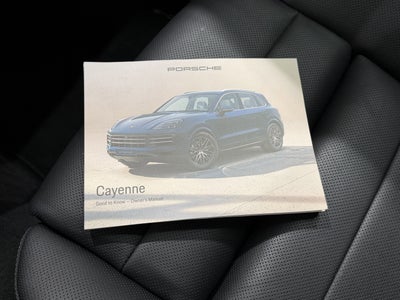 2025 Porsche Cayenne AWD