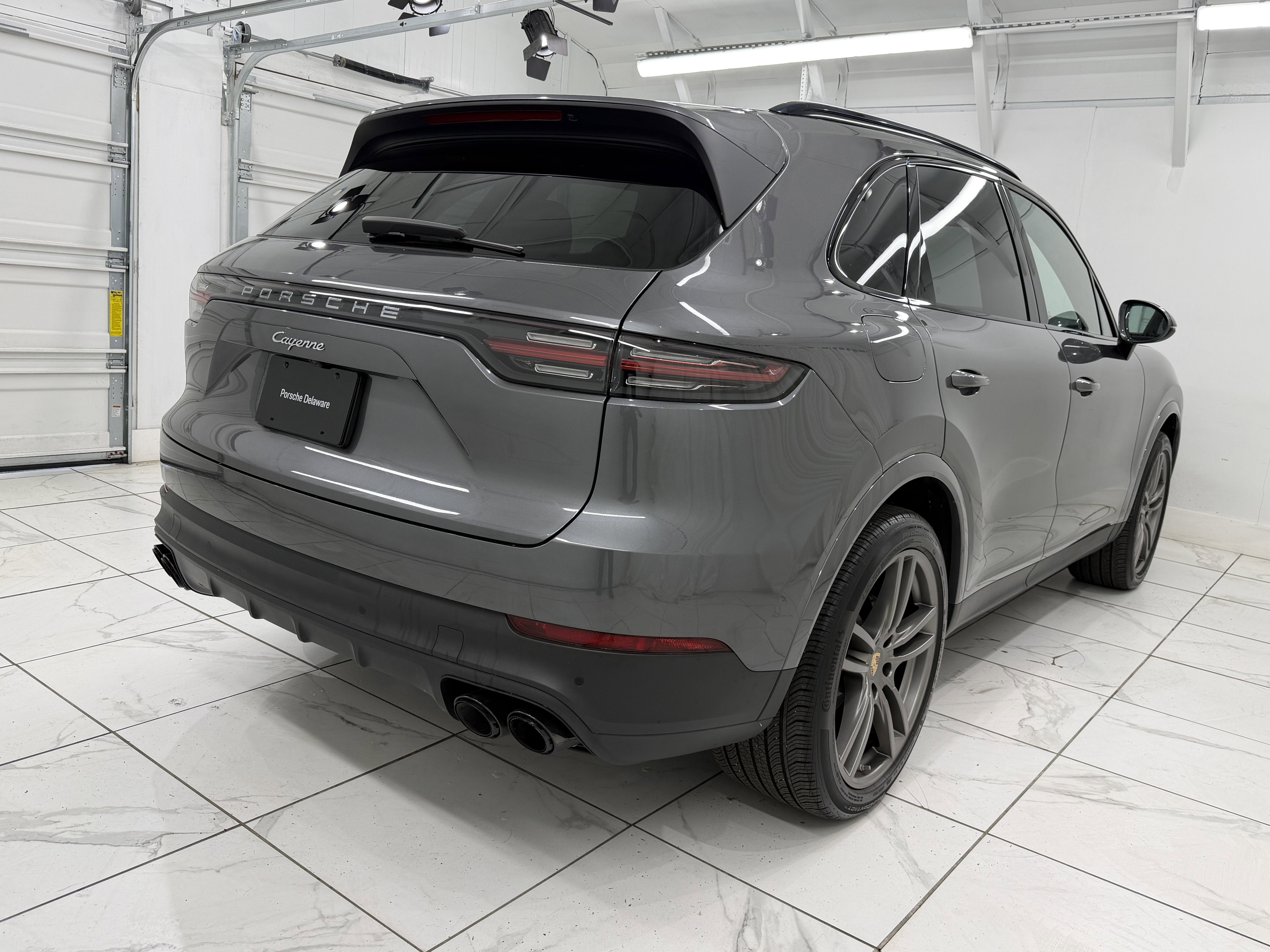 2023 Porsche Cayenne Base