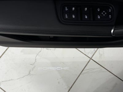 2023 Porsche Cayenne Base