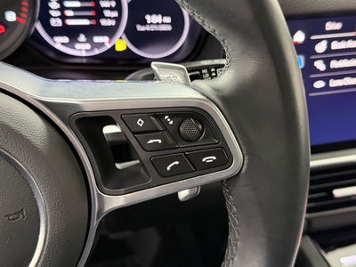 2023 Porsche Cayenne Base