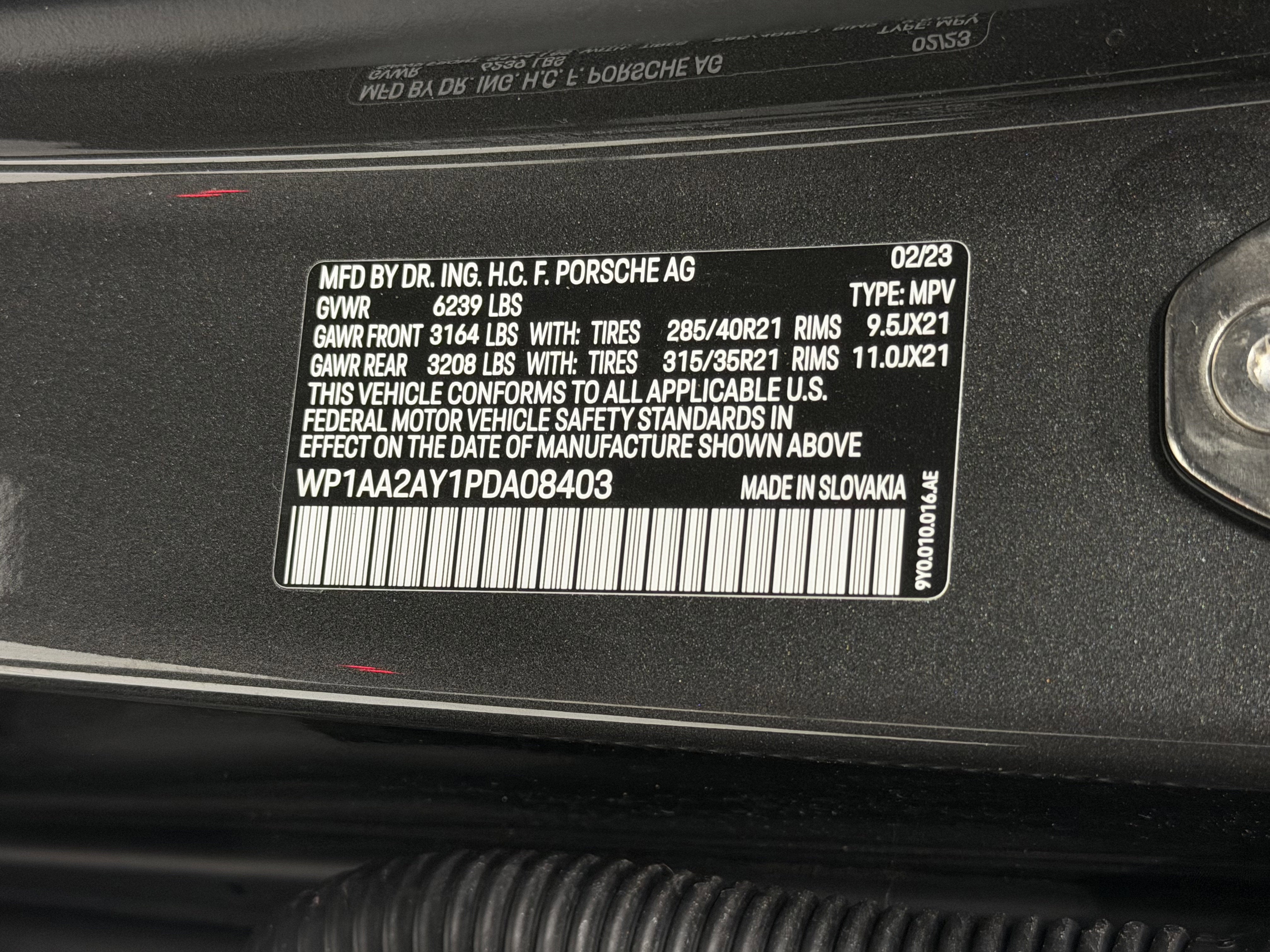 2023 Porsche Cayenne Base