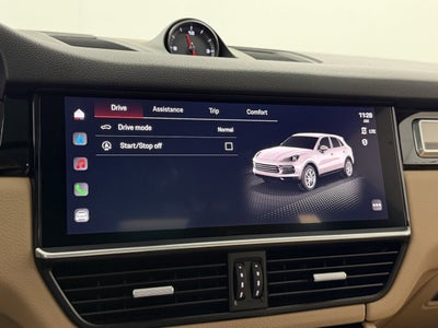 2023 Porsche Cayenne Platinum Edition