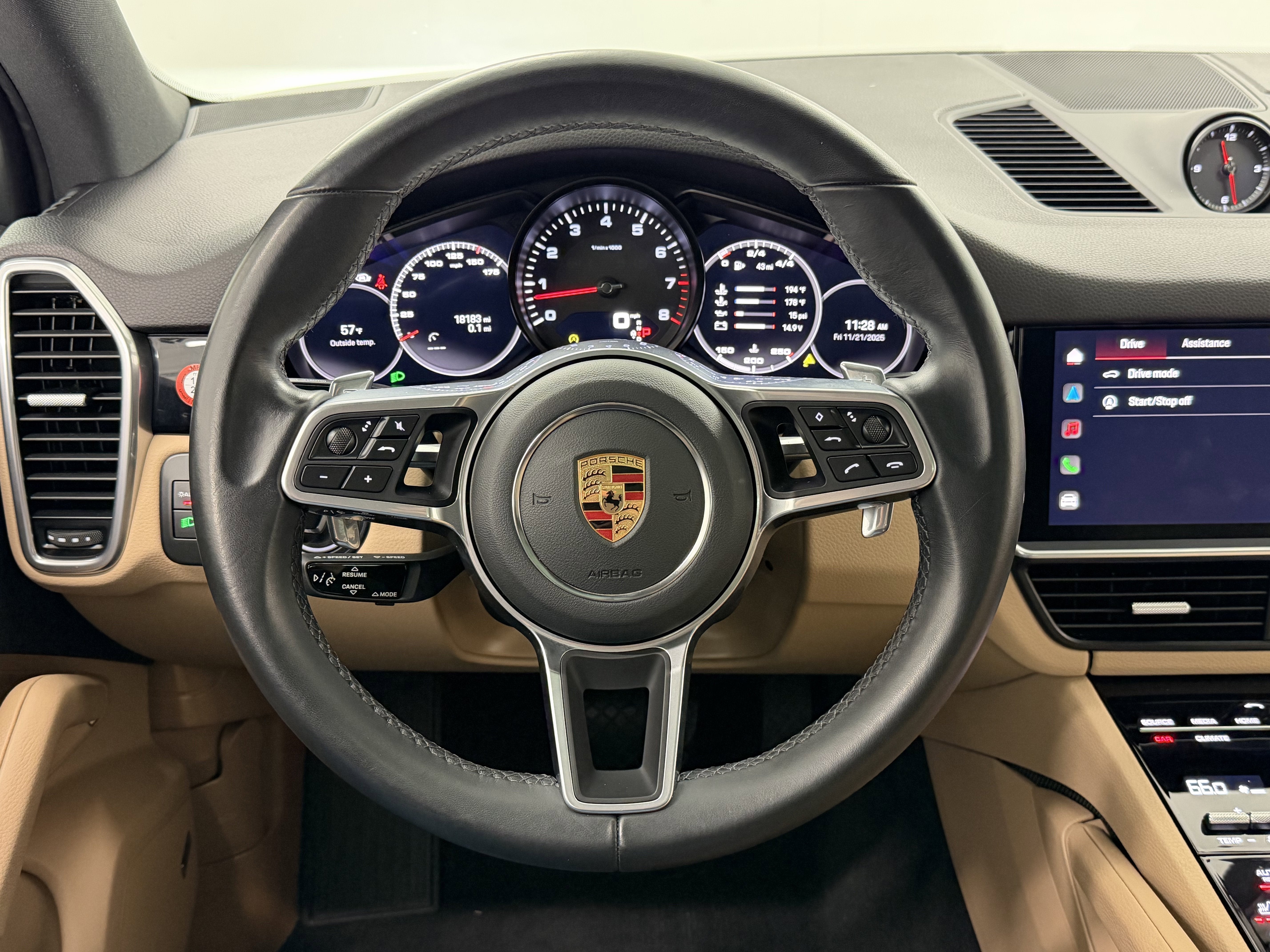 2023 Porsche Cayenne Platinum Edition