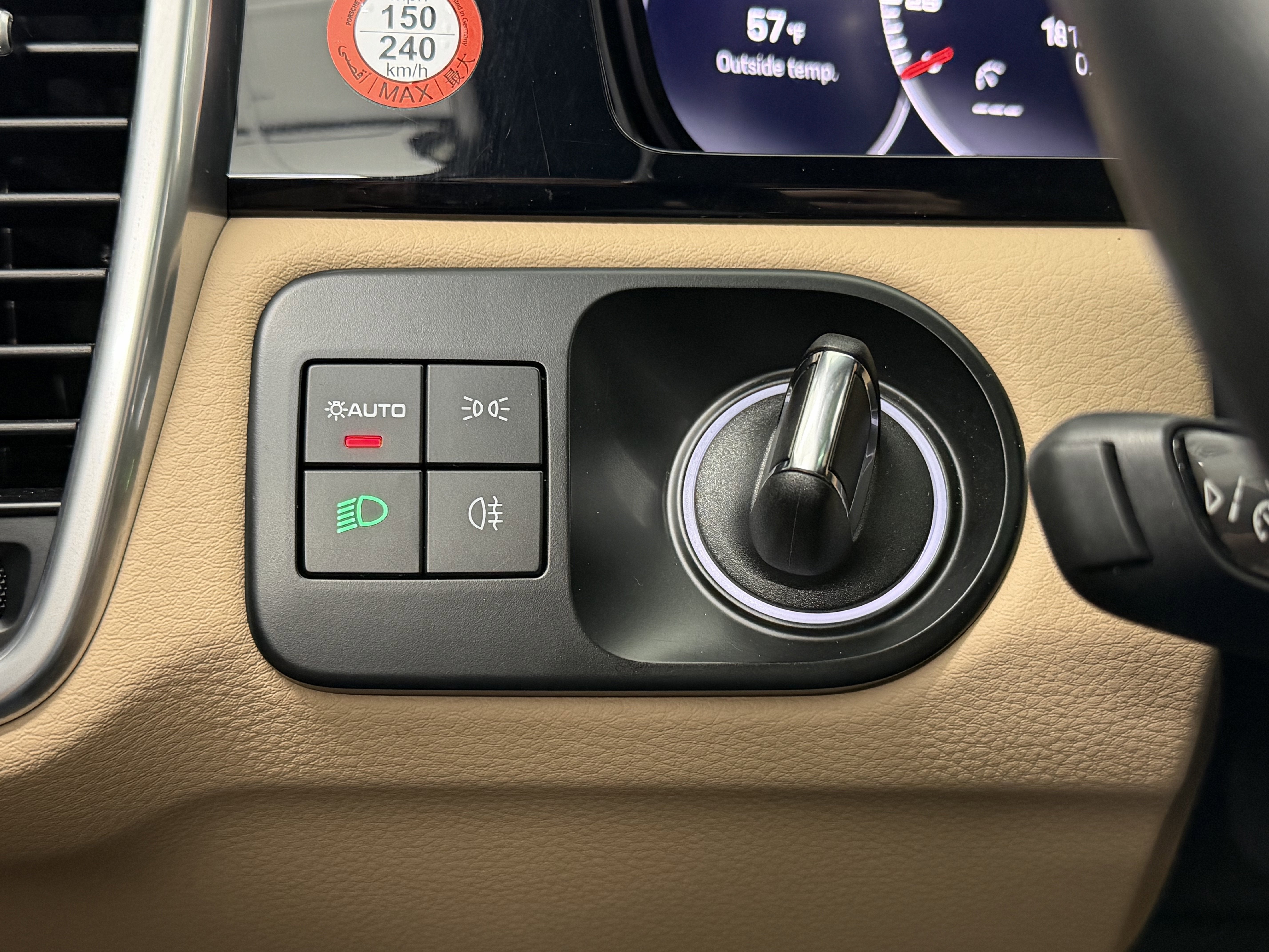 2023 Porsche Cayenne Platinum Edition