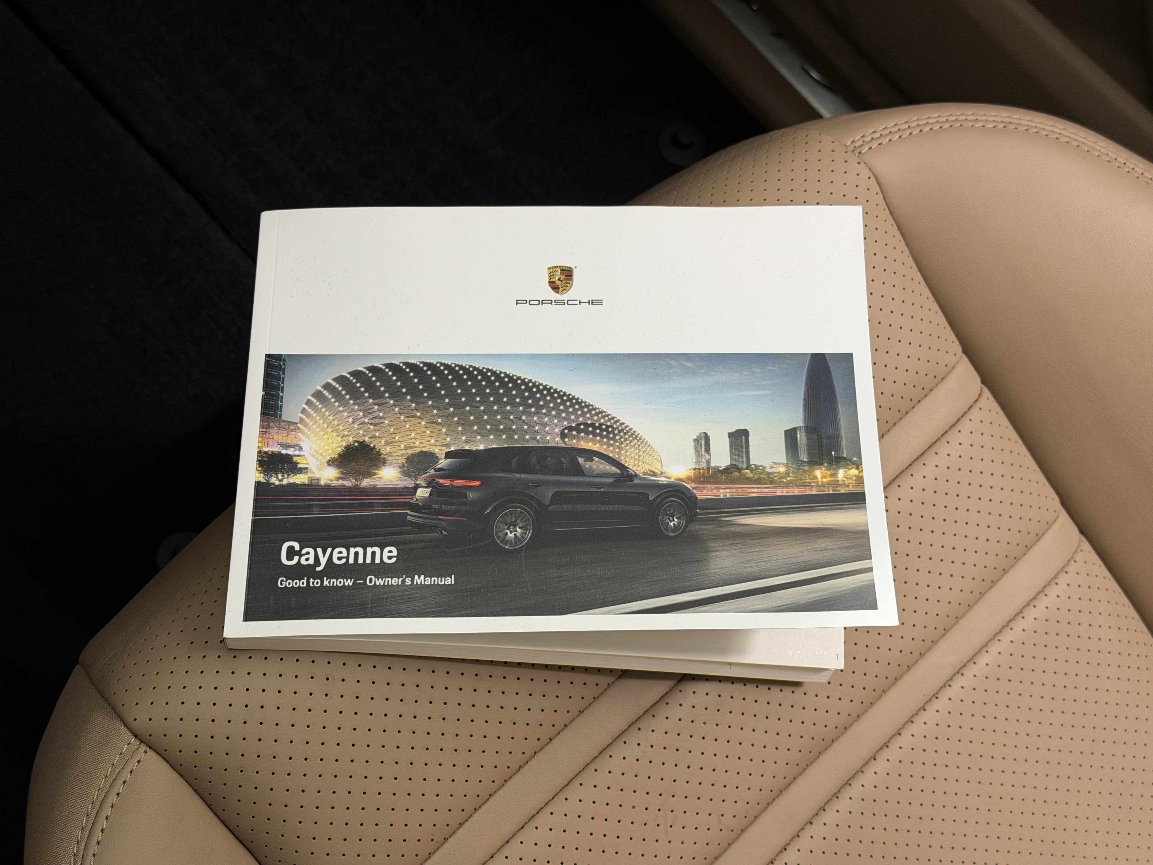 2023 Porsche Cayenne Platinum Edition