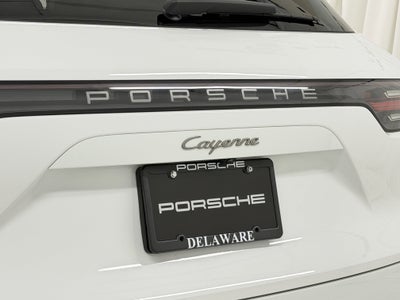 2023 Porsche Cayenne Platinum Edition