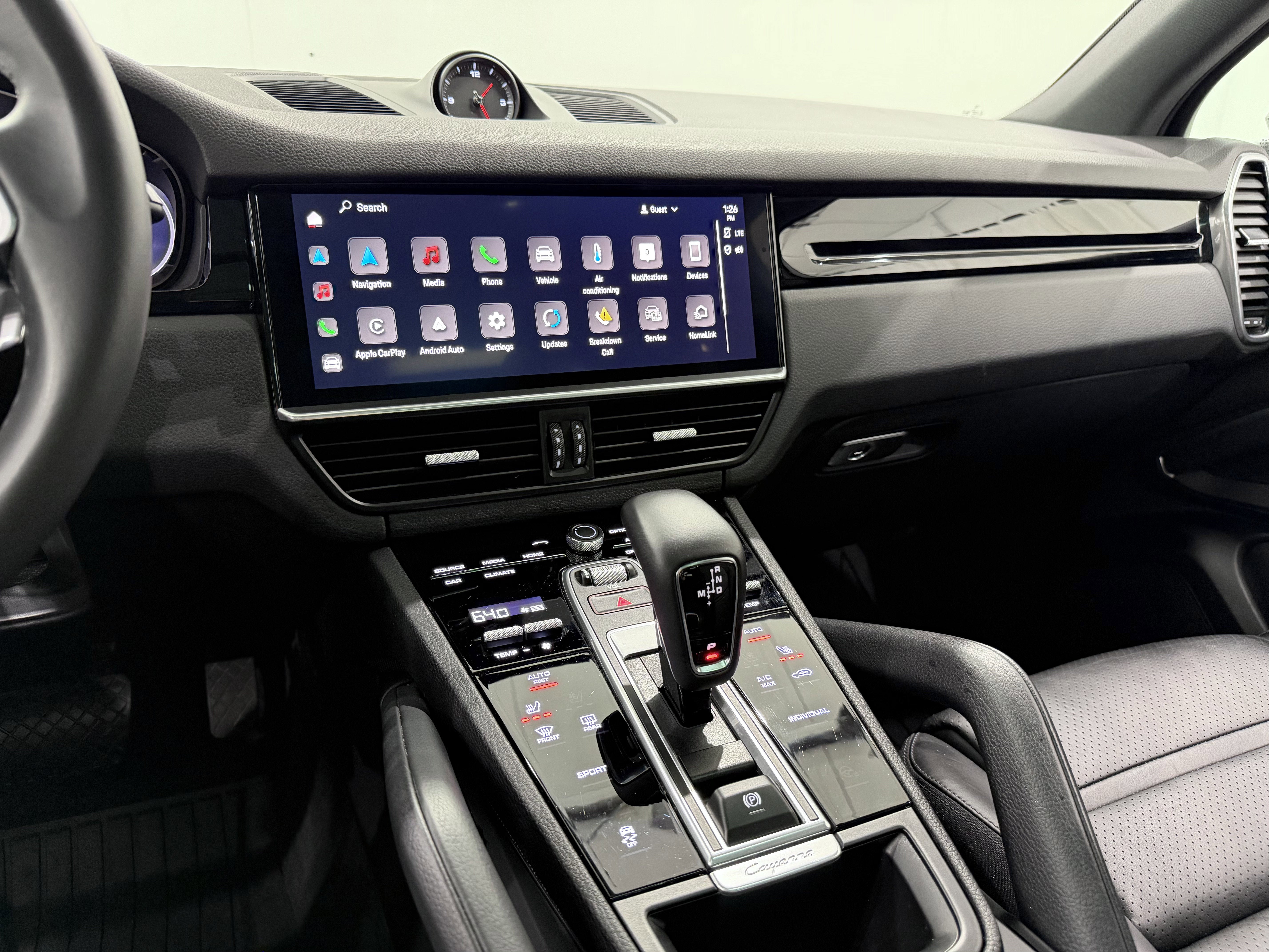 2023 Porsche Cayenne Base