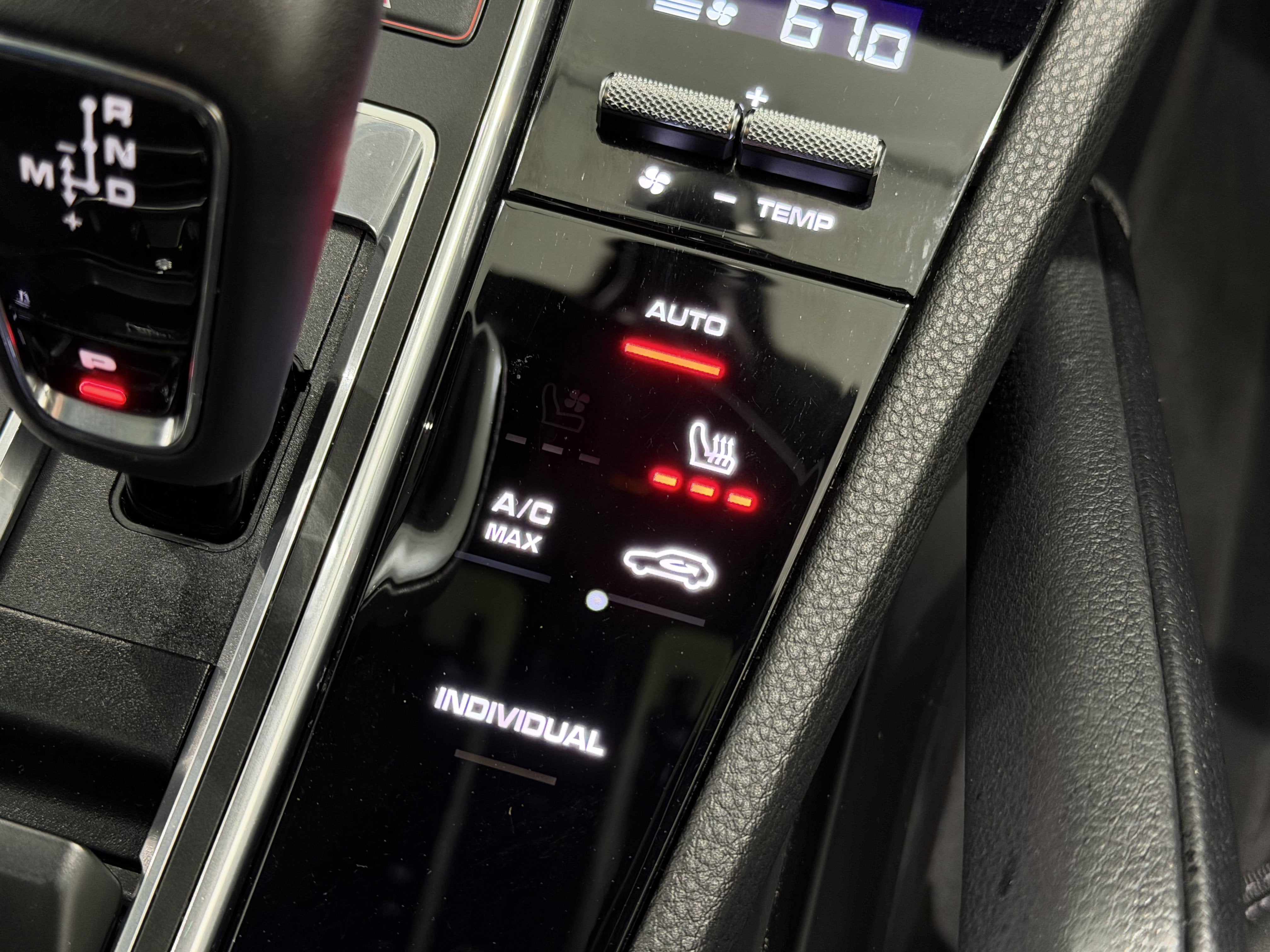 2023 Porsche Cayenne Base