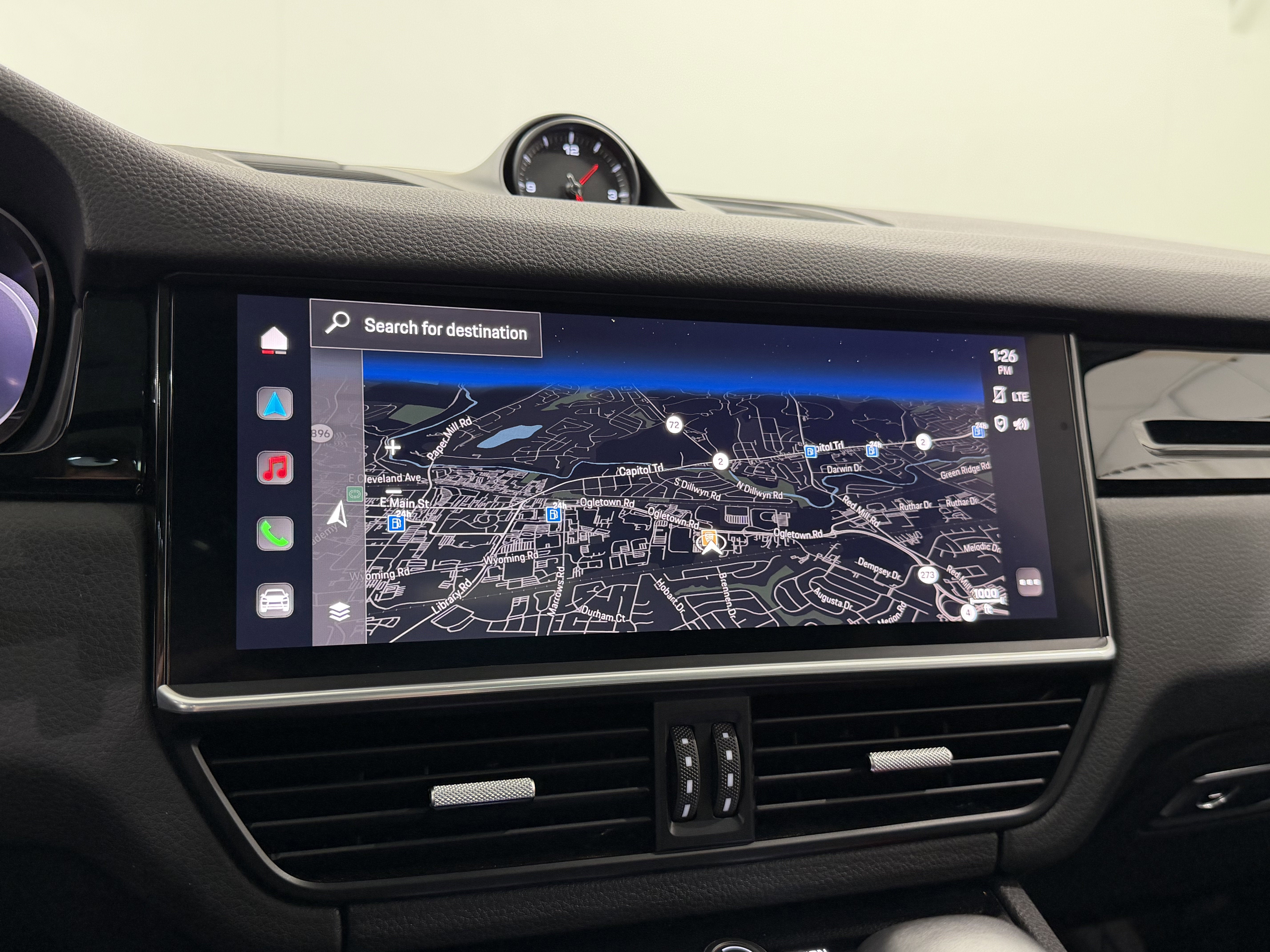 2023 Porsche Cayenne Base