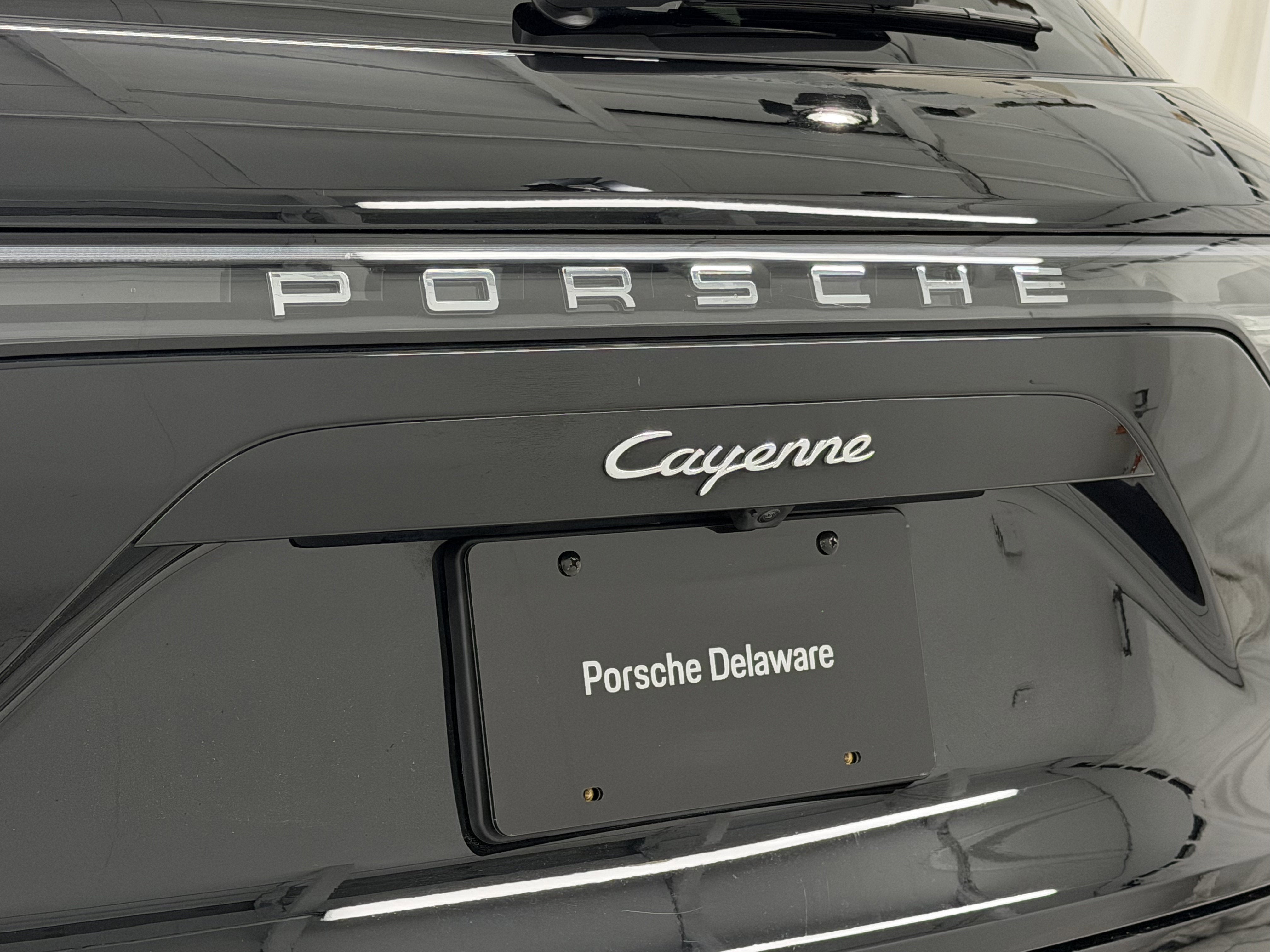 2023 Porsche Cayenne Base