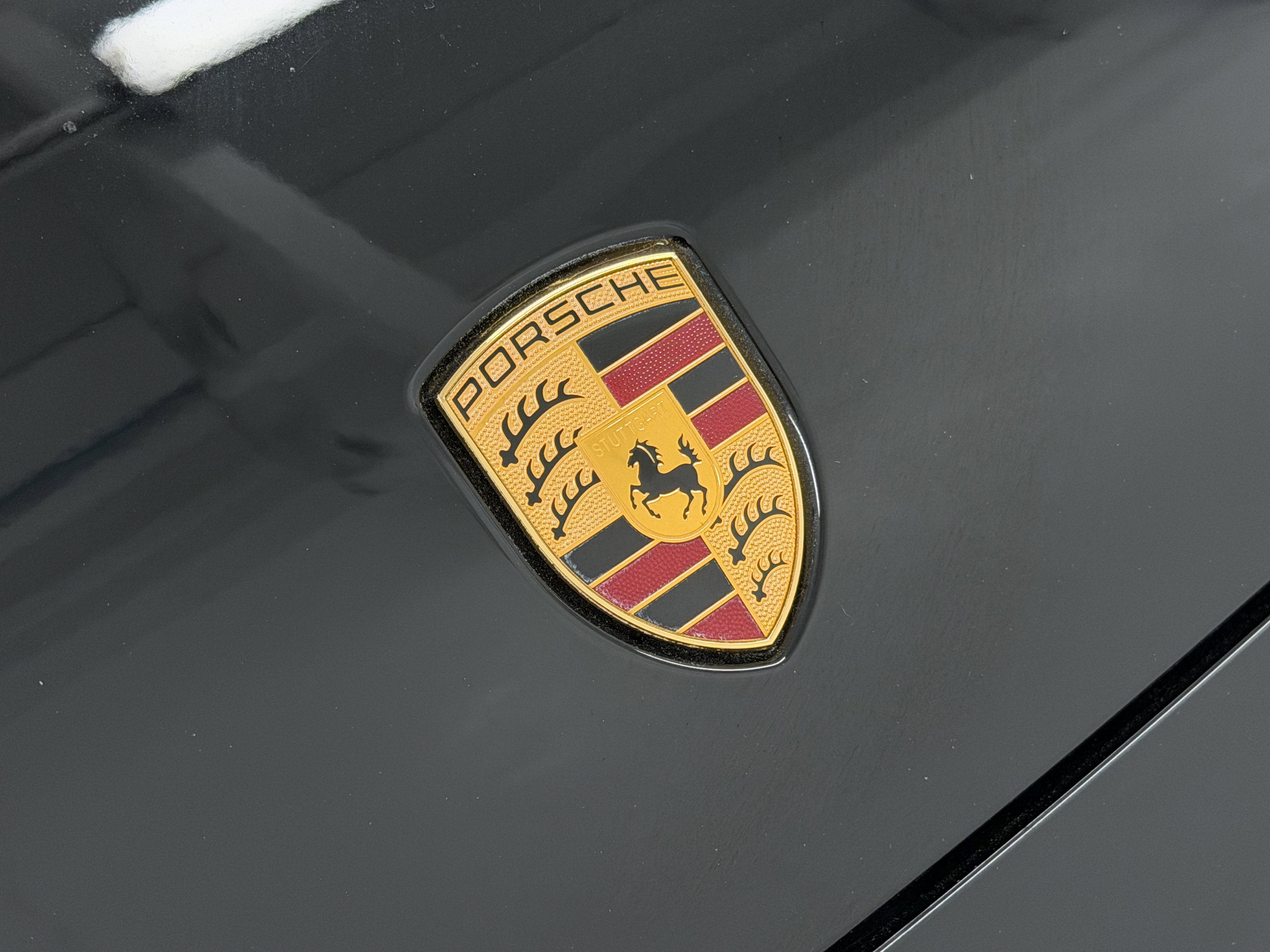 2023 Porsche Cayenne Base