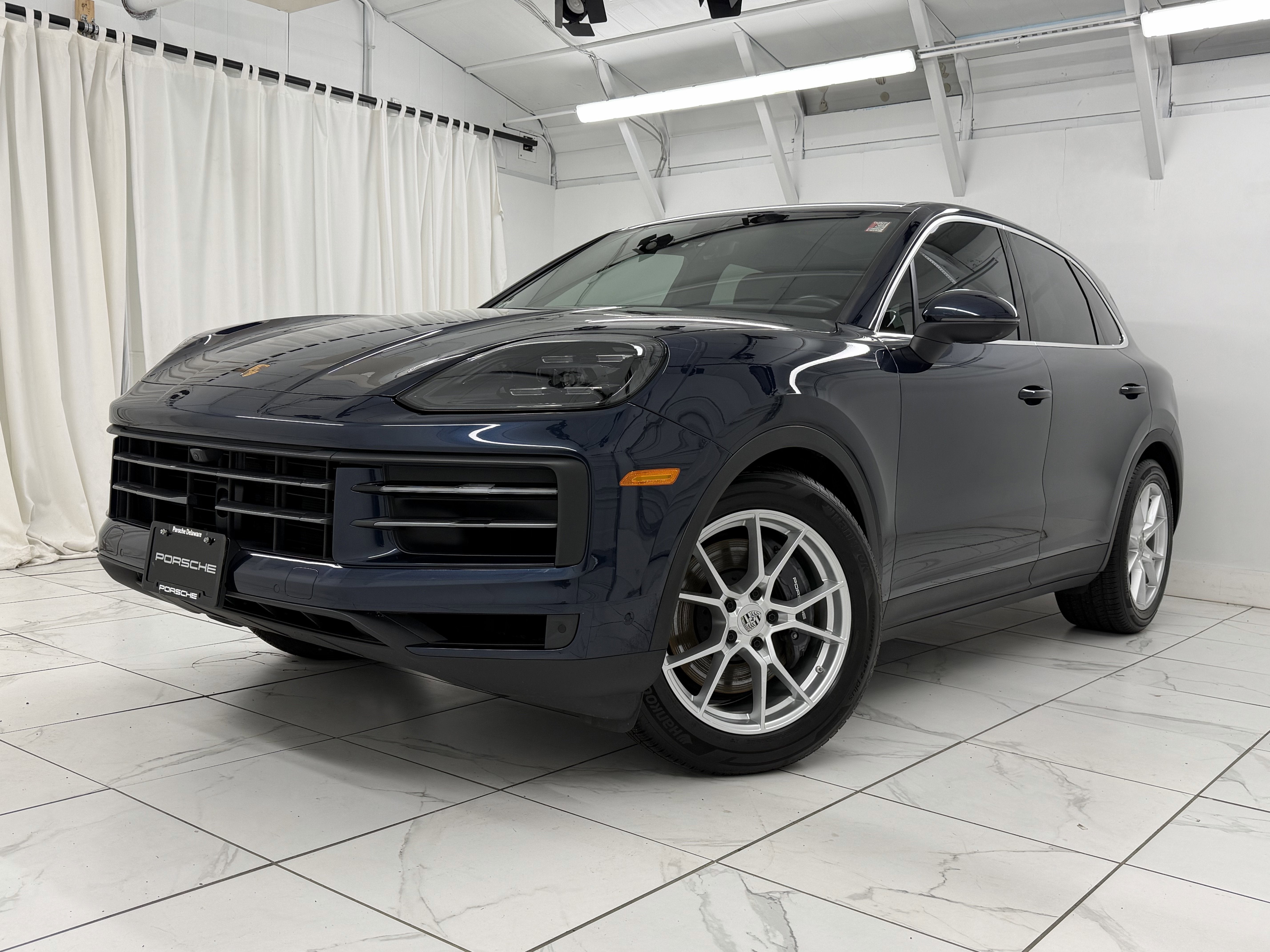 2024 Porsche Cayenne AWD