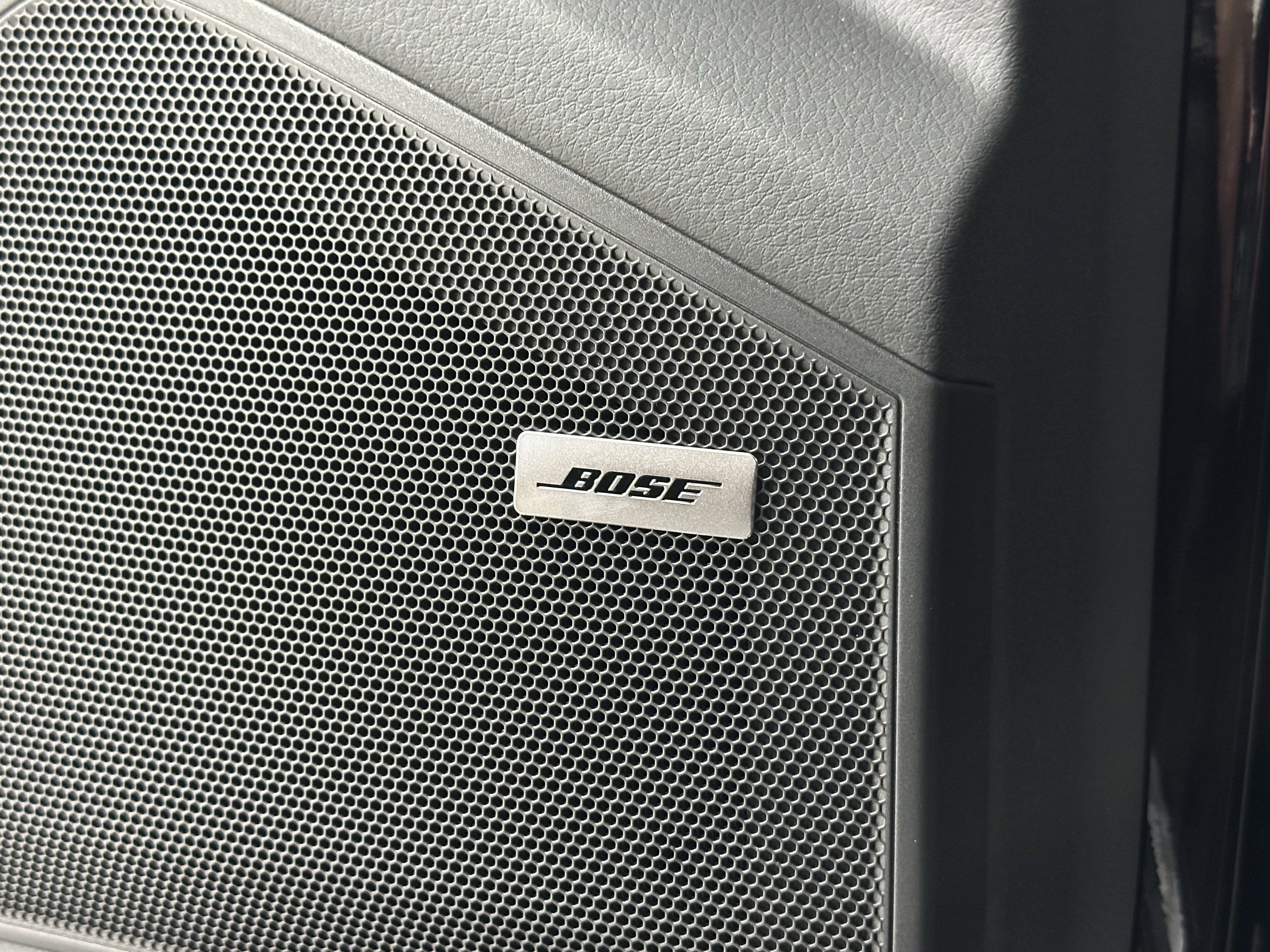 2025 Porsche Cayenne AWD