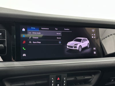 2025 Porsche Cayenne AWD