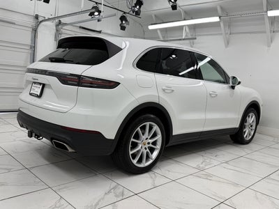 2023 Porsche Cayenne Base