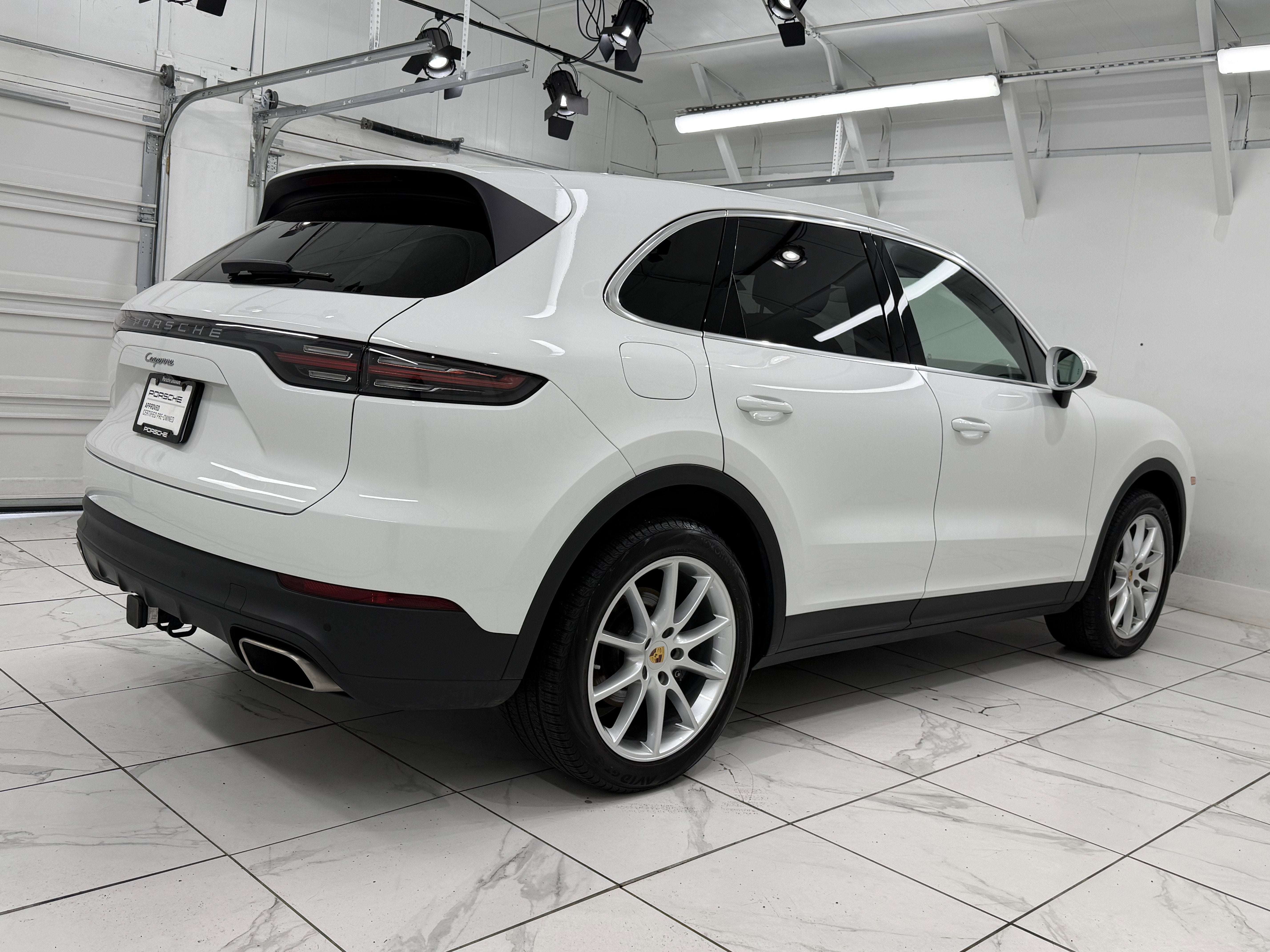 2023 Porsche Cayenne Base