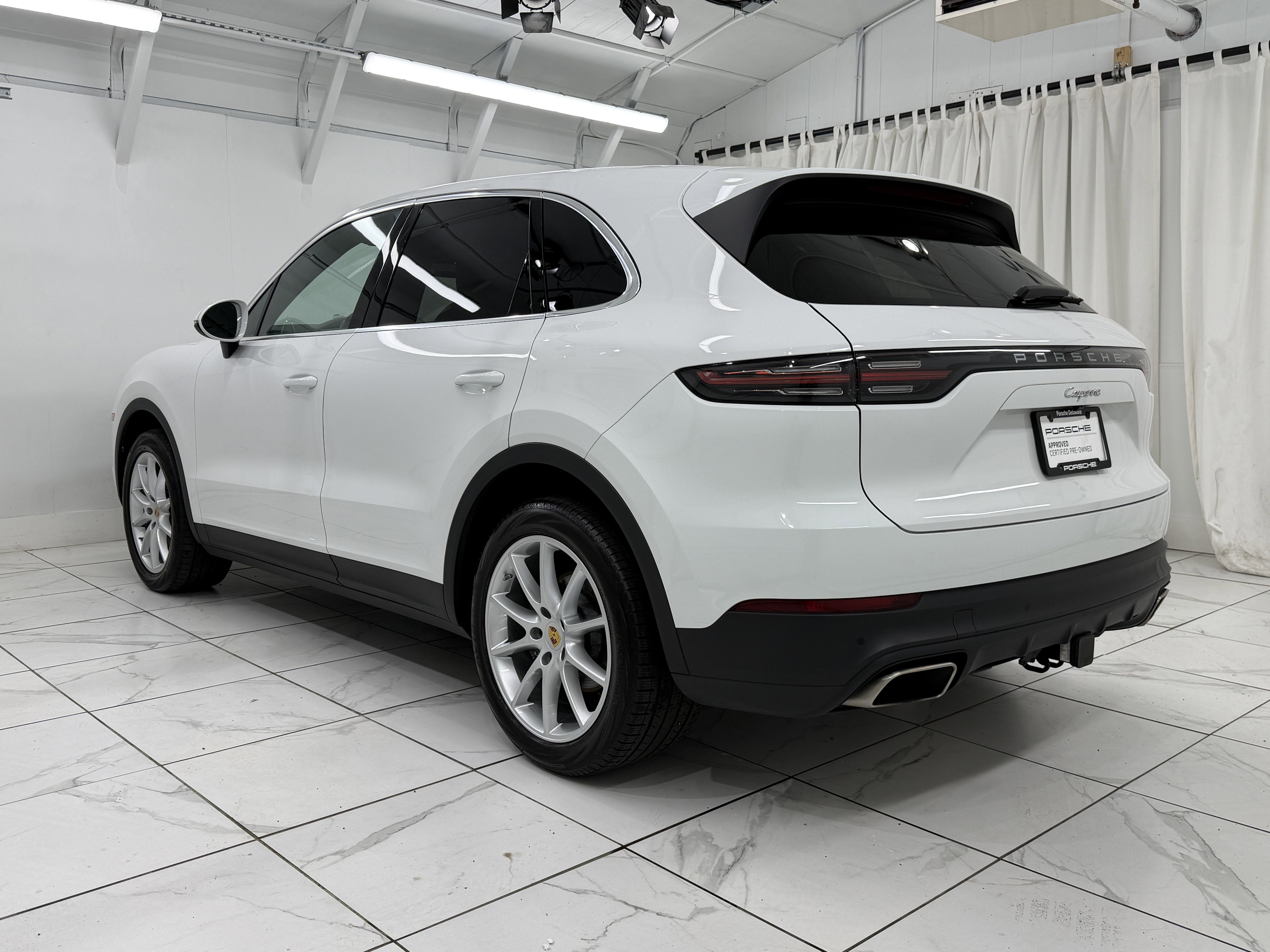 2023 Porsche Cayenne Base