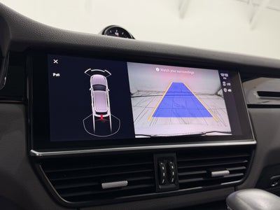 2023 Porsche Cayenne Base