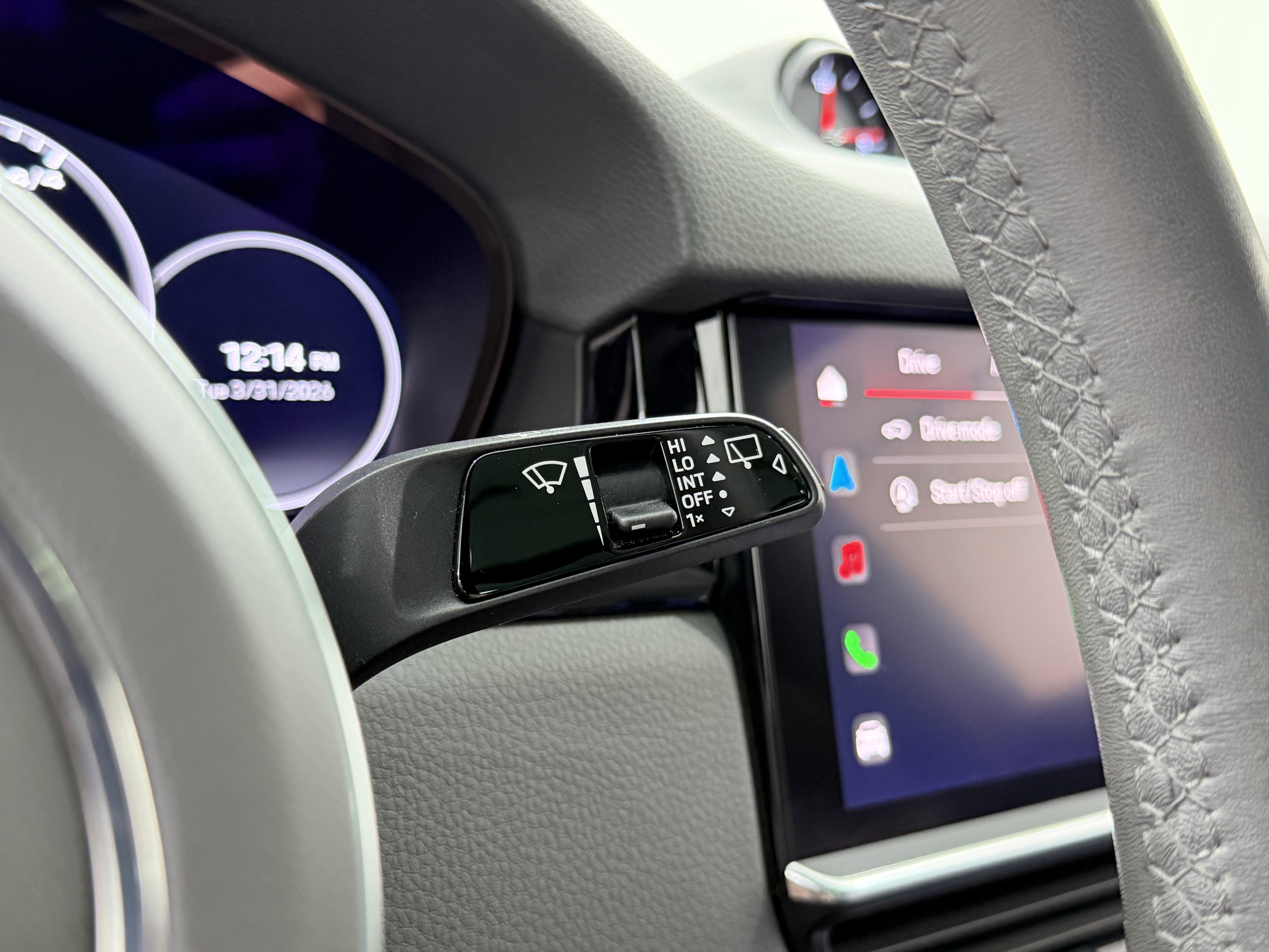 2023 Porsche Cayenne Base