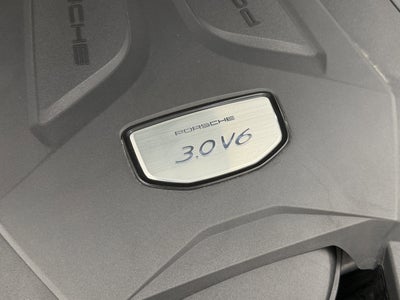 2023 Porsche Cayenne Base