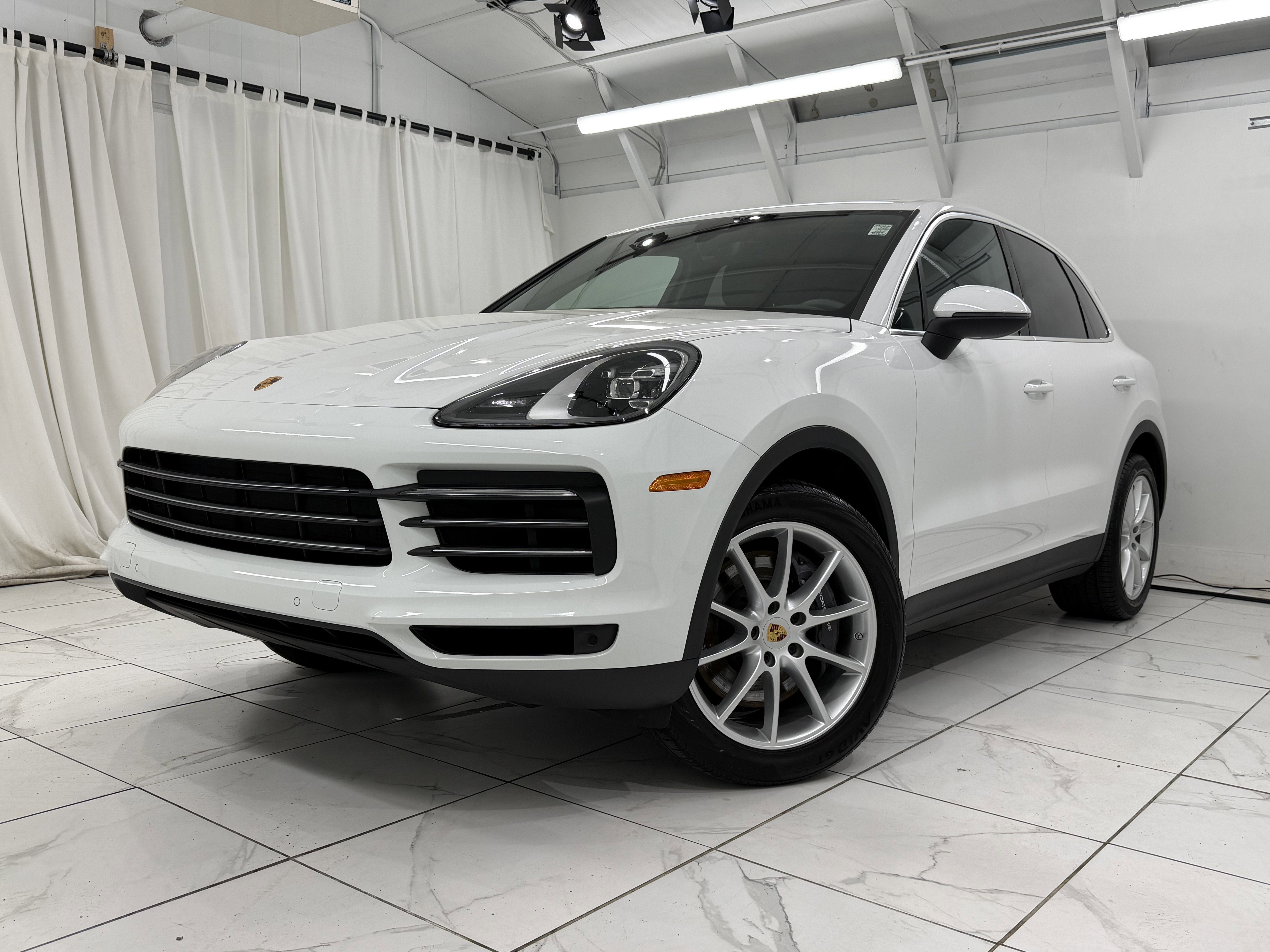 2023 Porsche Cayenne Base