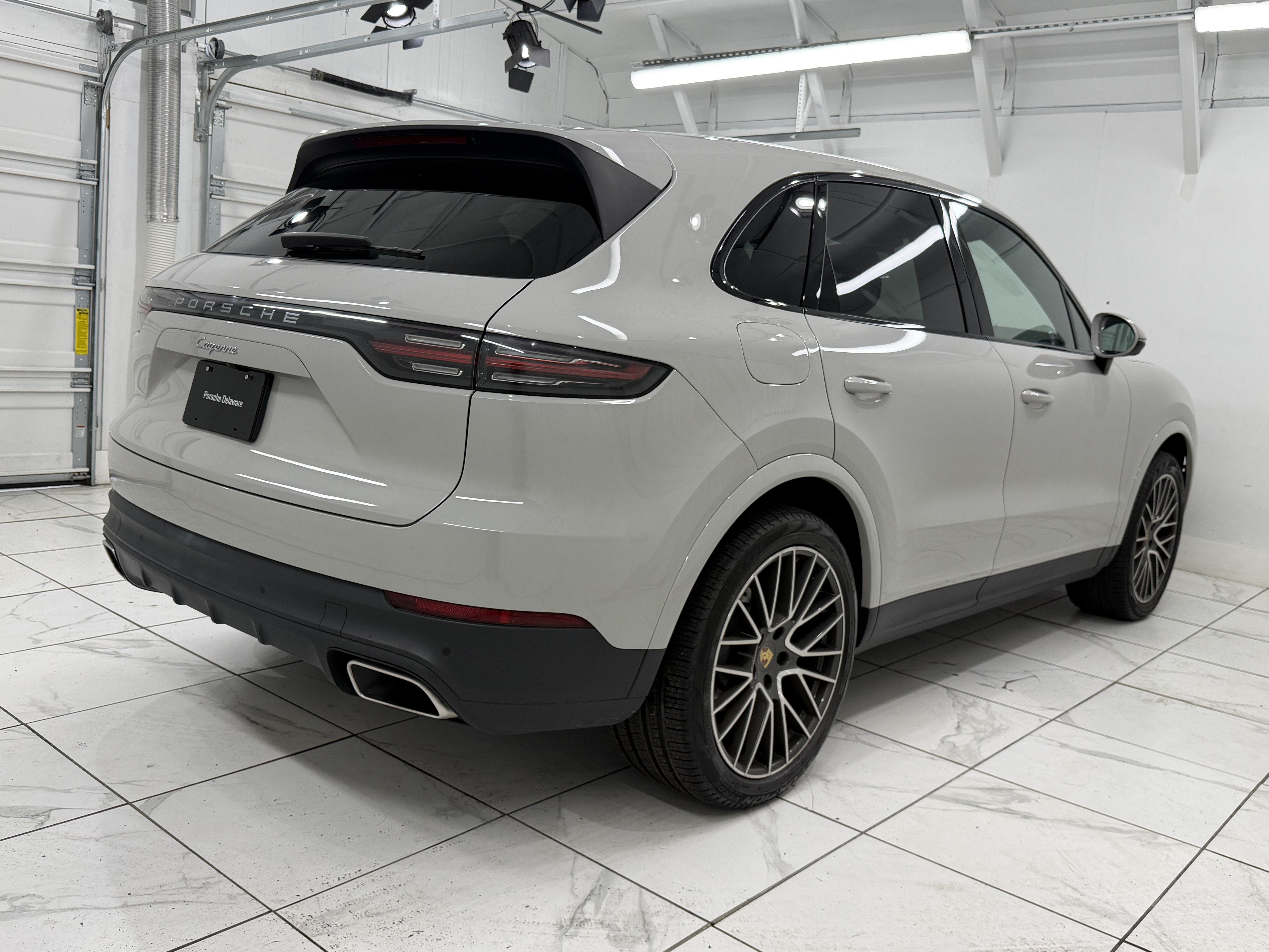 2023 Porsche Cayenne Base