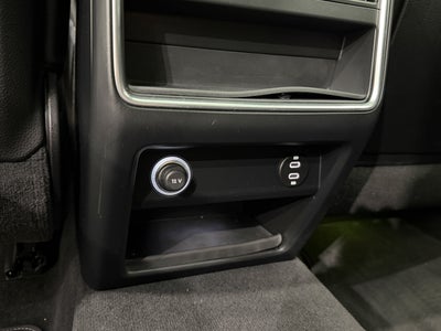 2023 Porsche Cayenne Base