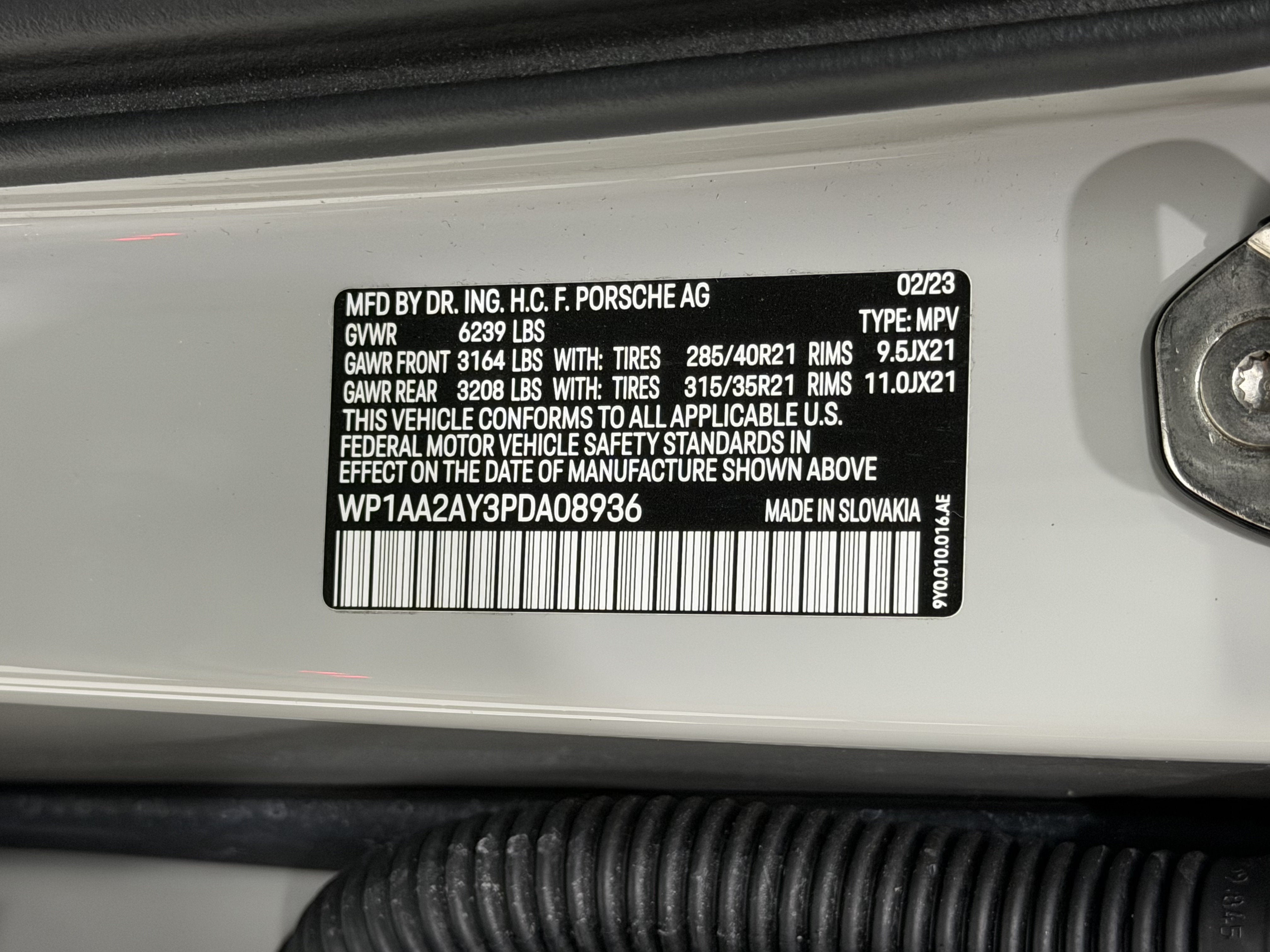 2023 Porsche Cayenne Base