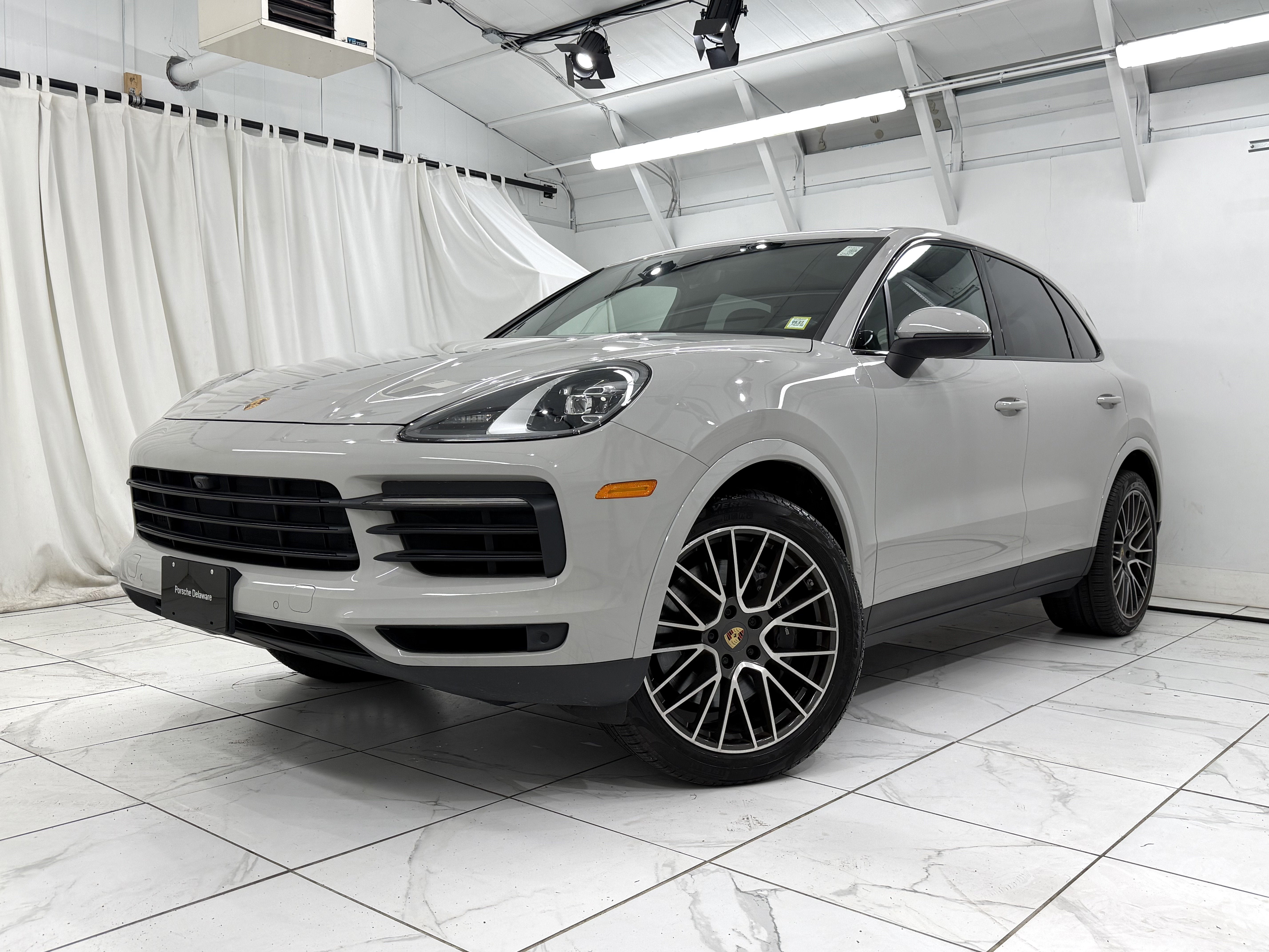 2023 Porsche Cayenne Base