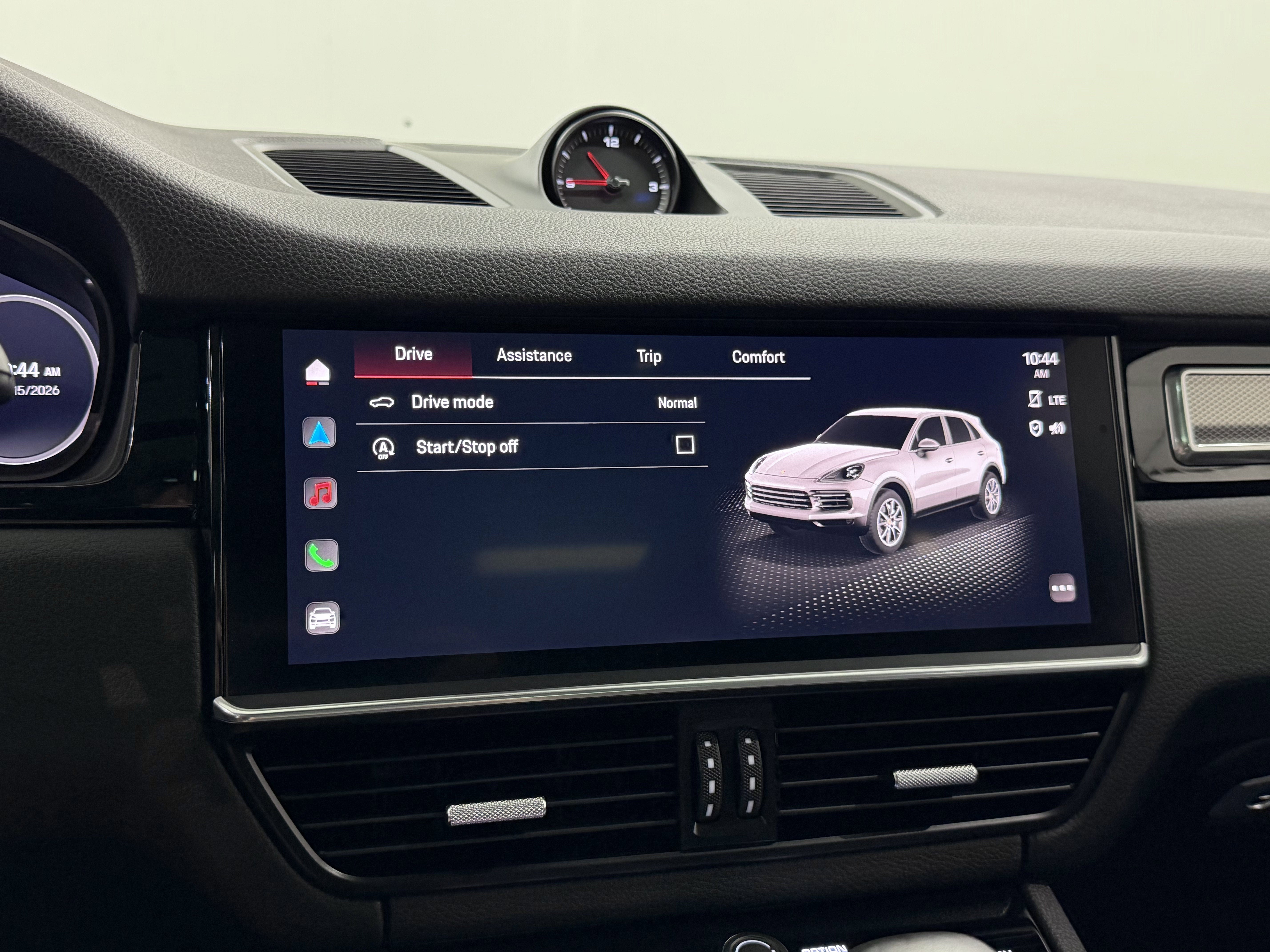 2023 Porsche Cayenne Platinum Edition