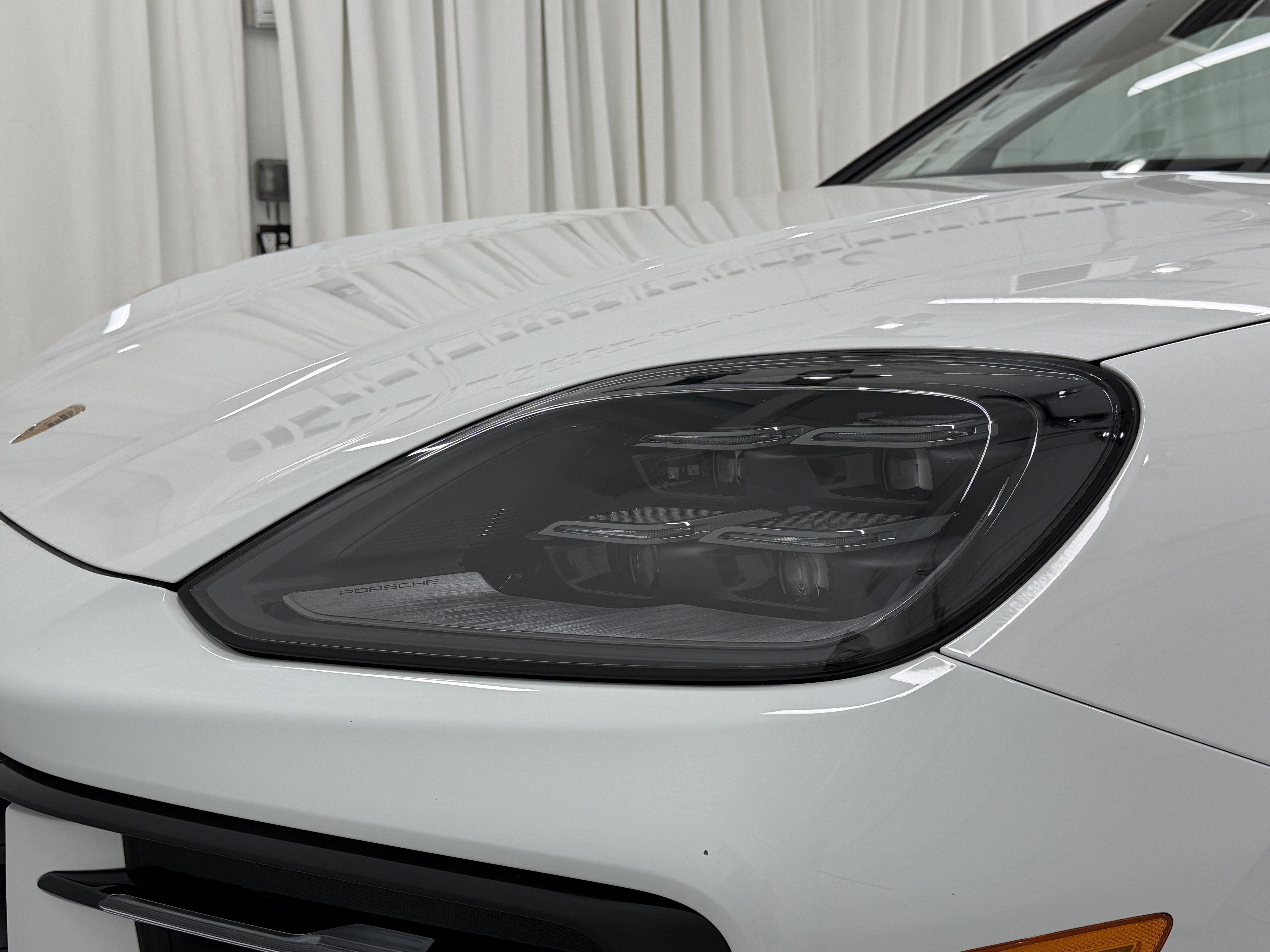 2025 Porsche Cayenne AWD