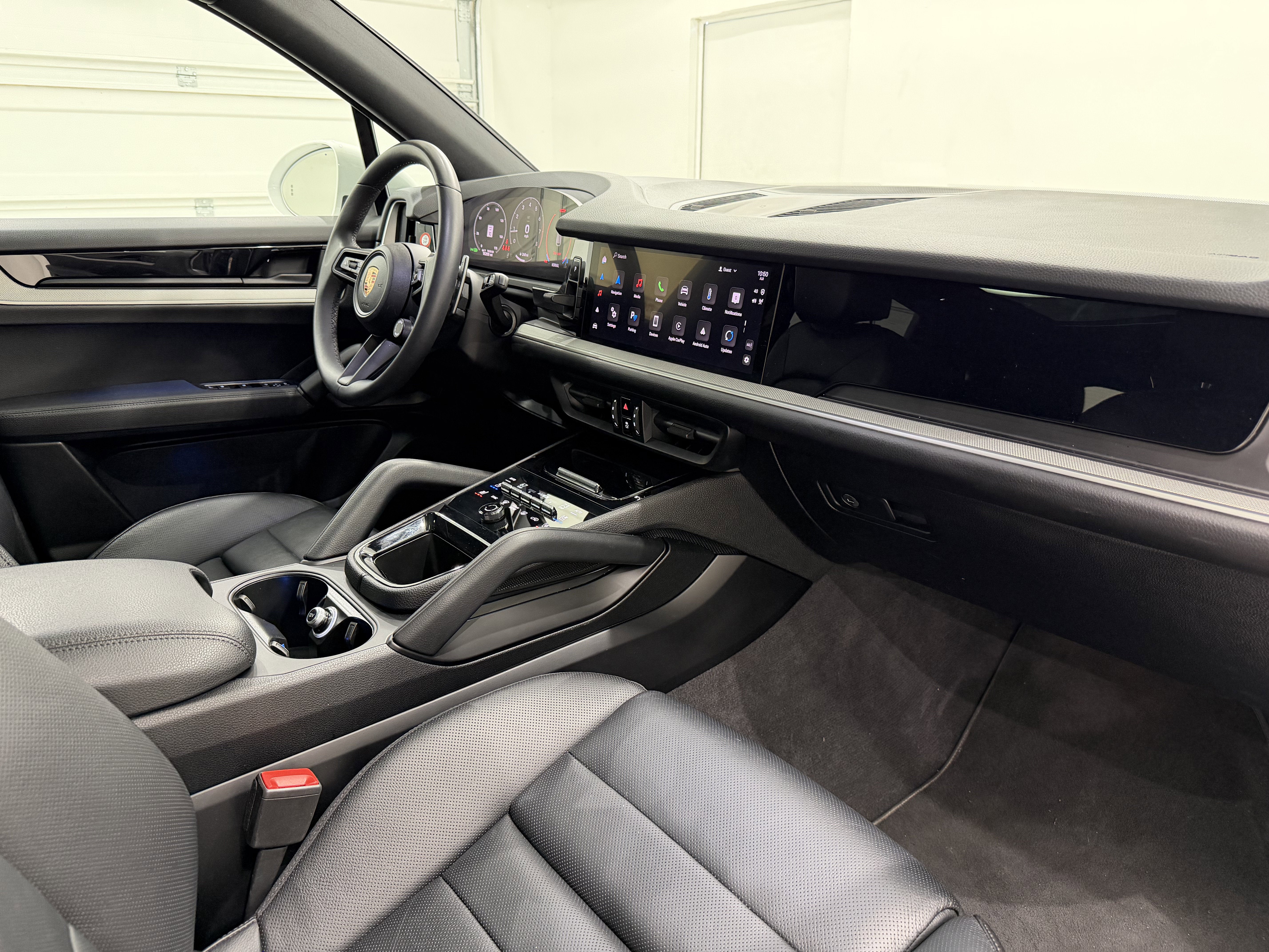 2025 Porsche Cayenne AWD