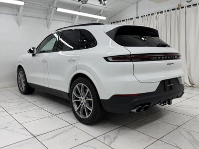 2025 Porsche Cayenne AWD