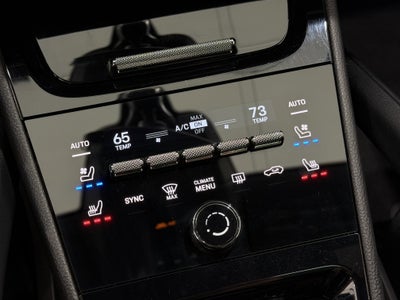 2025 Porsche Cayenne AWD