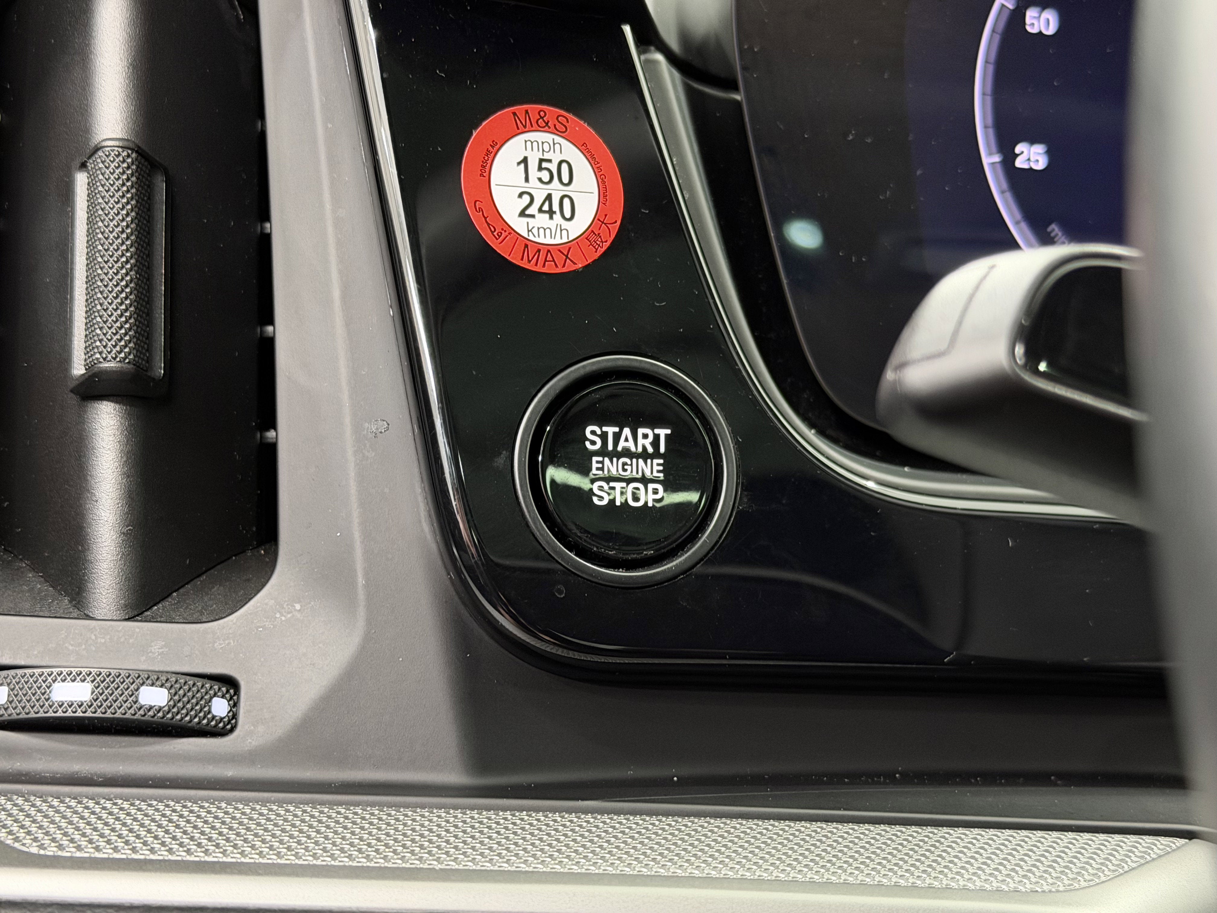 2025 Porsche Cayenne AWD