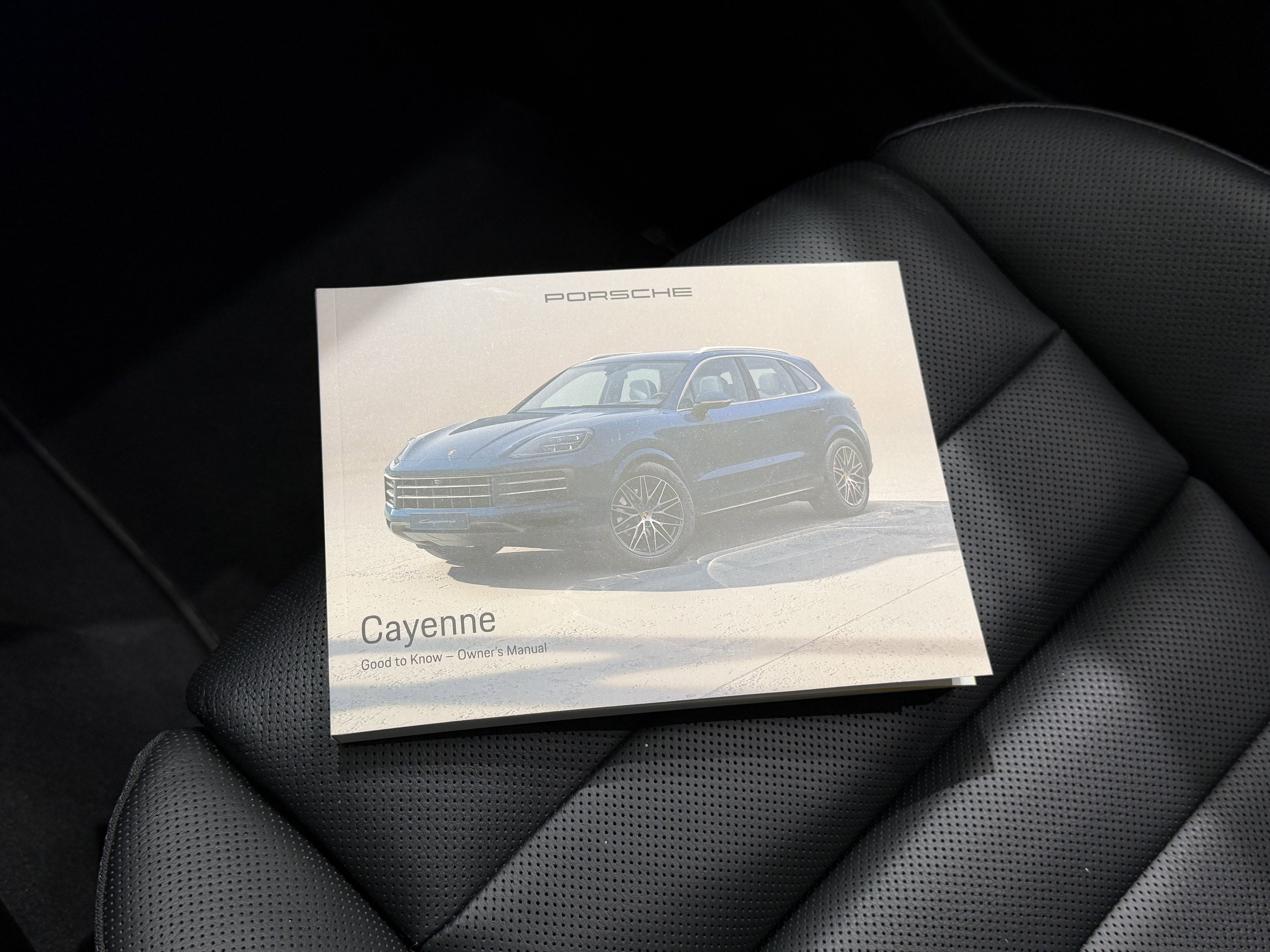 2025 Porsche Cayenne AWD