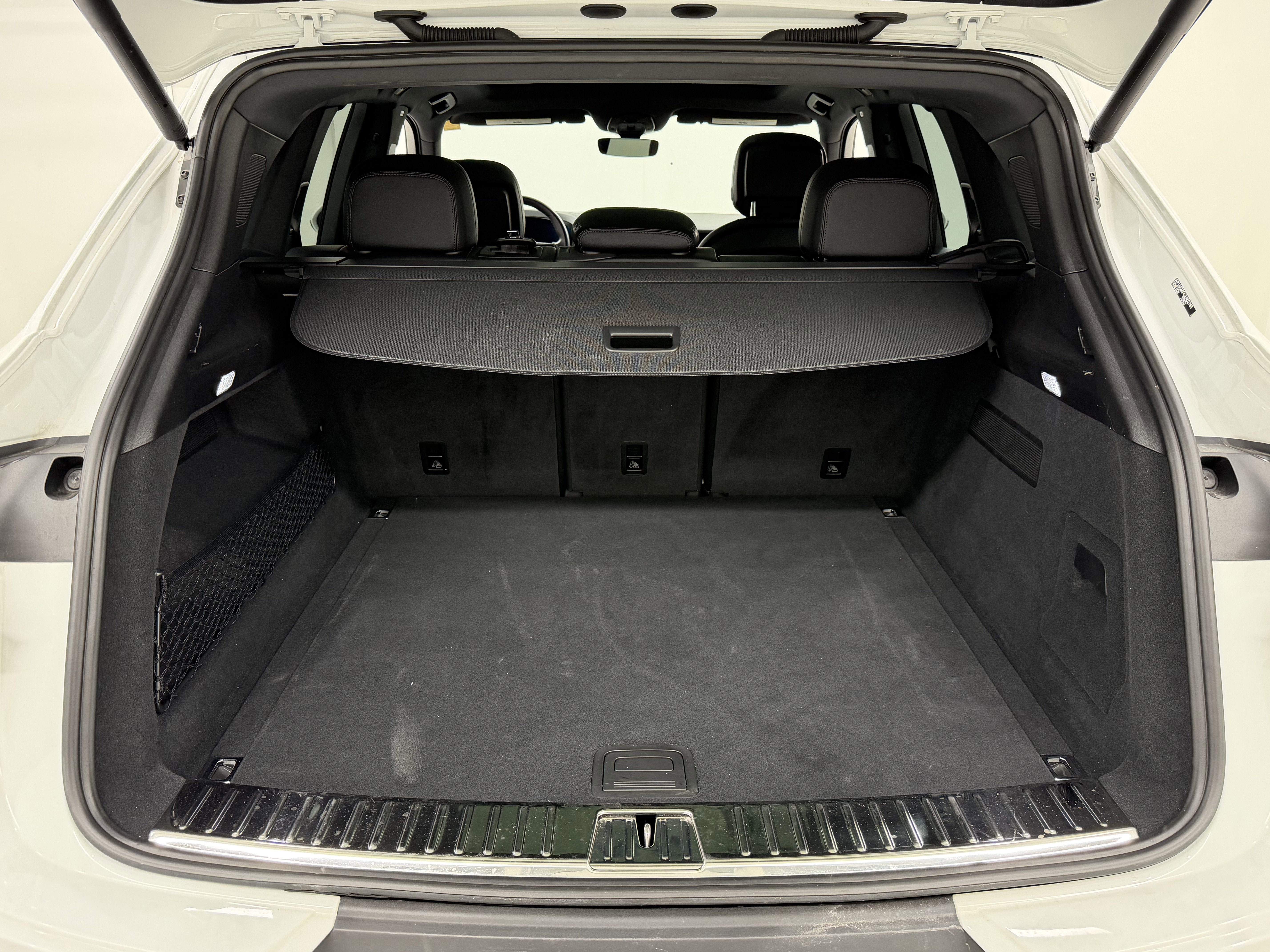 2025 Porsche Cayenne AWD