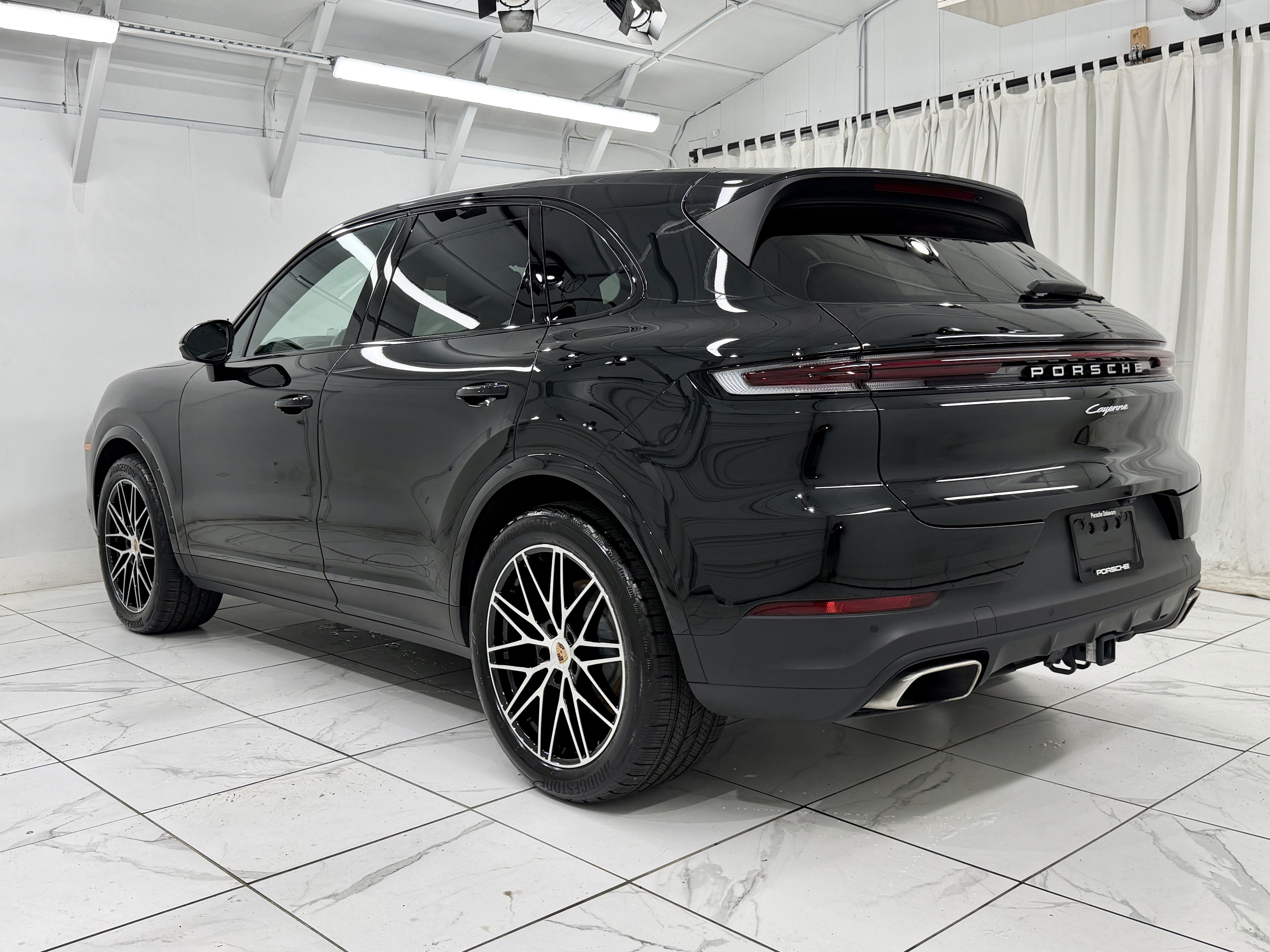 2026 Porsche Cayenne AWD